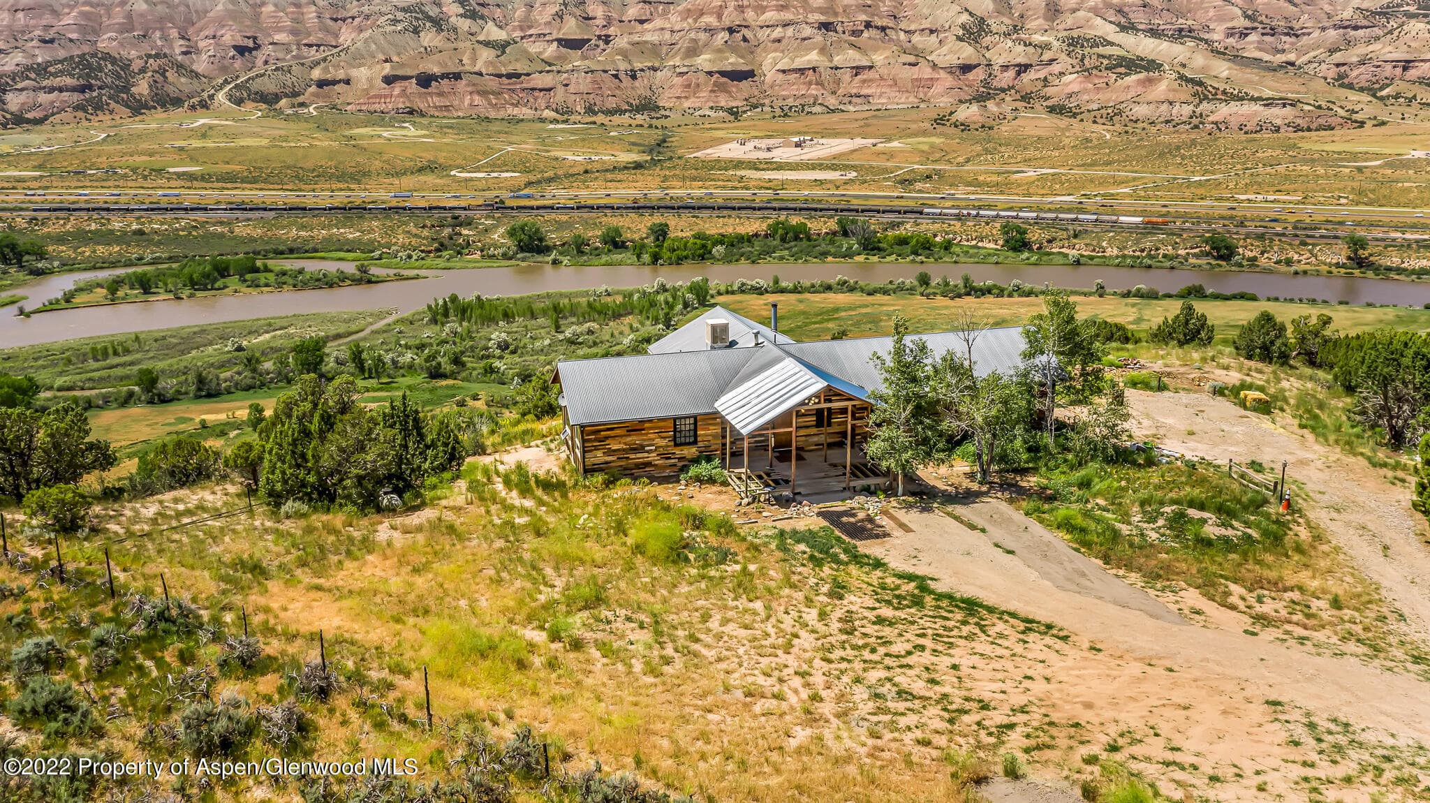 999 Co Rd 309, Parachute, CO 81635 - Photo 34