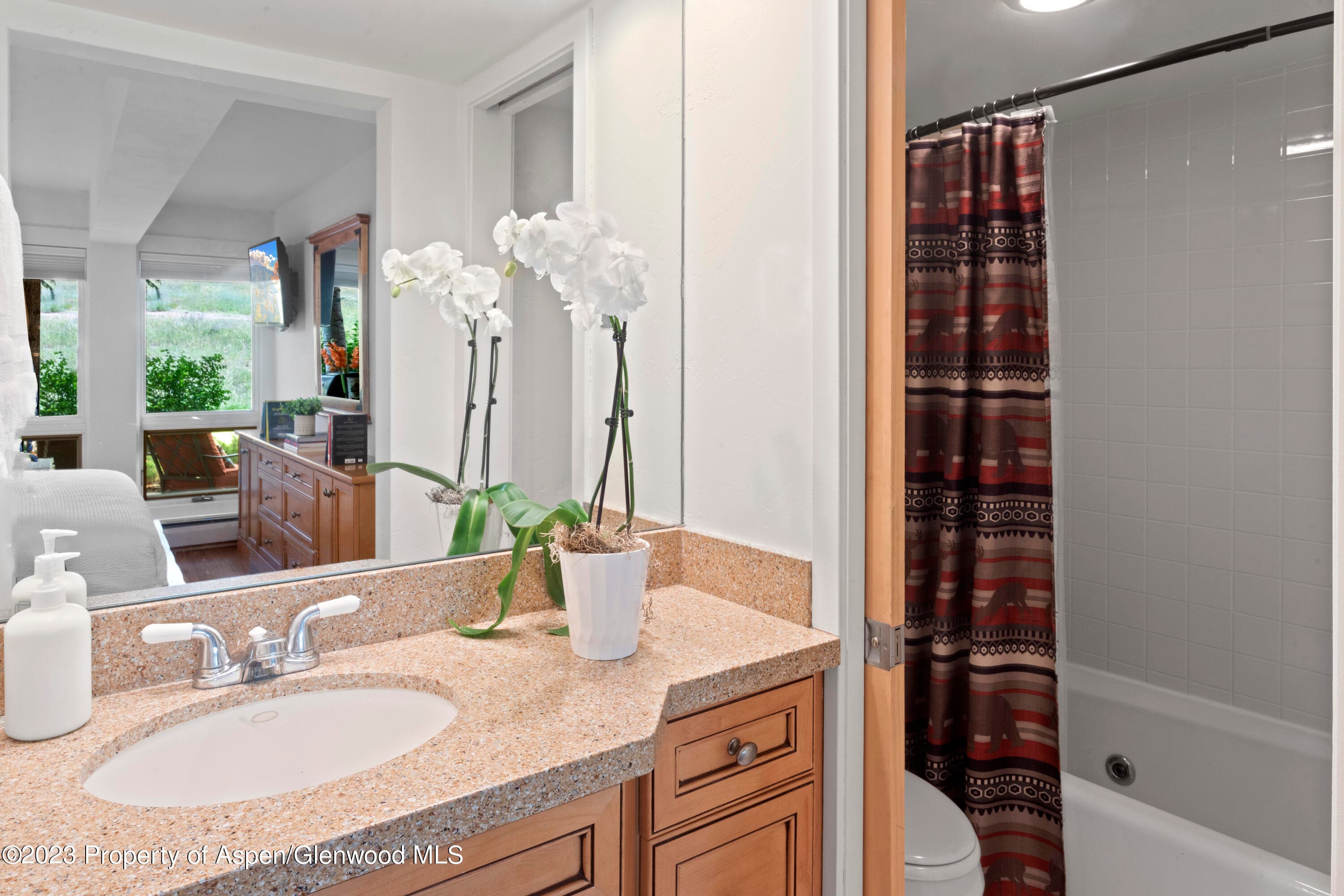 Property - Photo 9