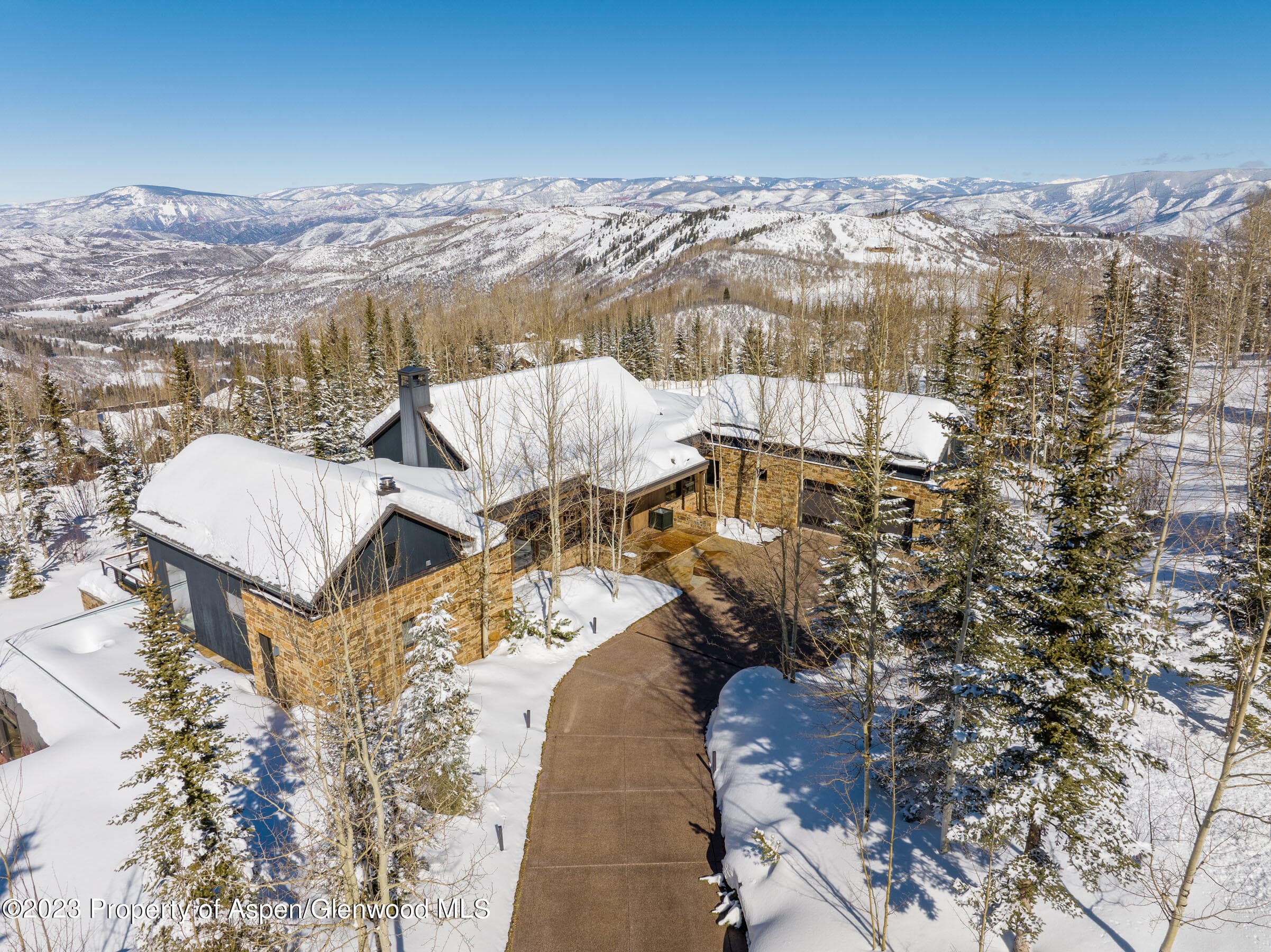 680 Divide Drive - Photo 2