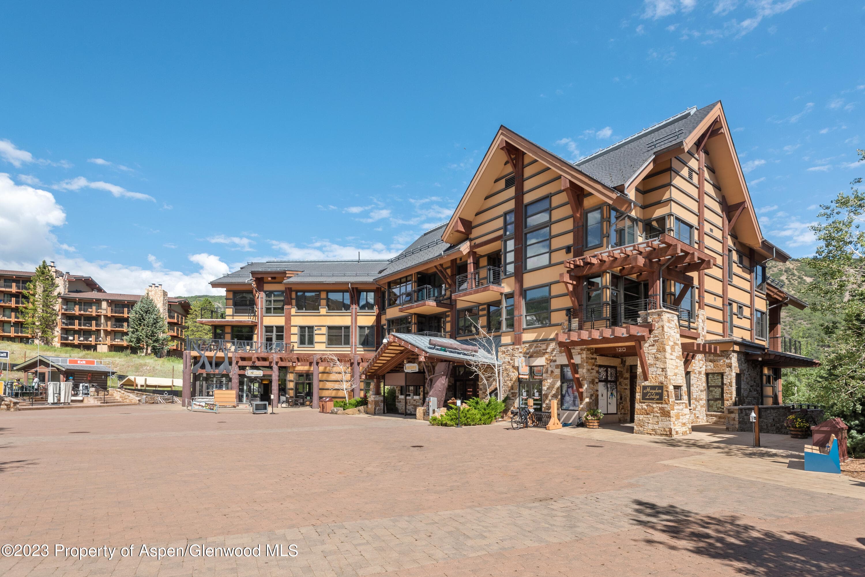 120 Carriage Way 2303 - Photo 9