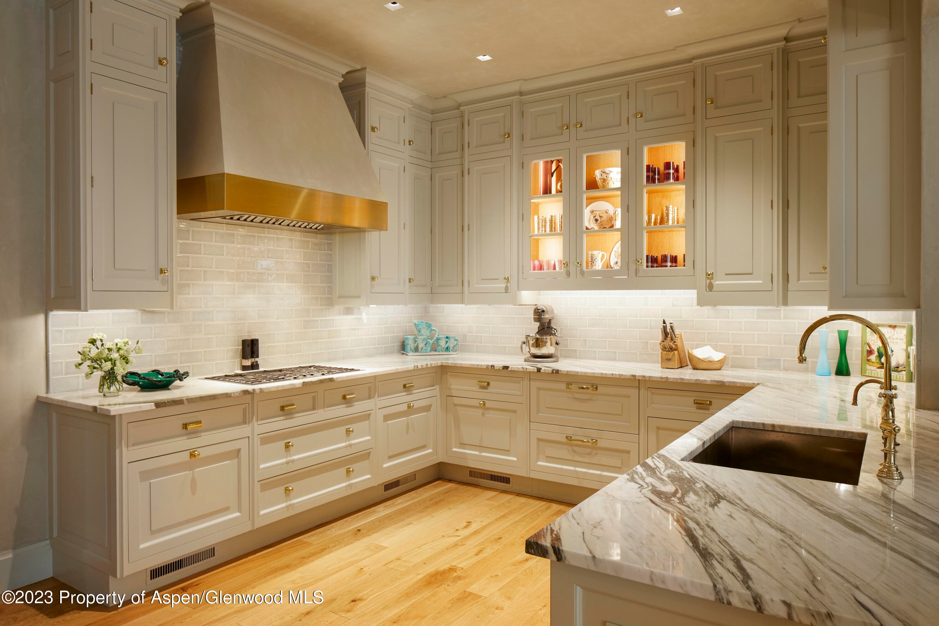 302 Park Avenue - Photo 8