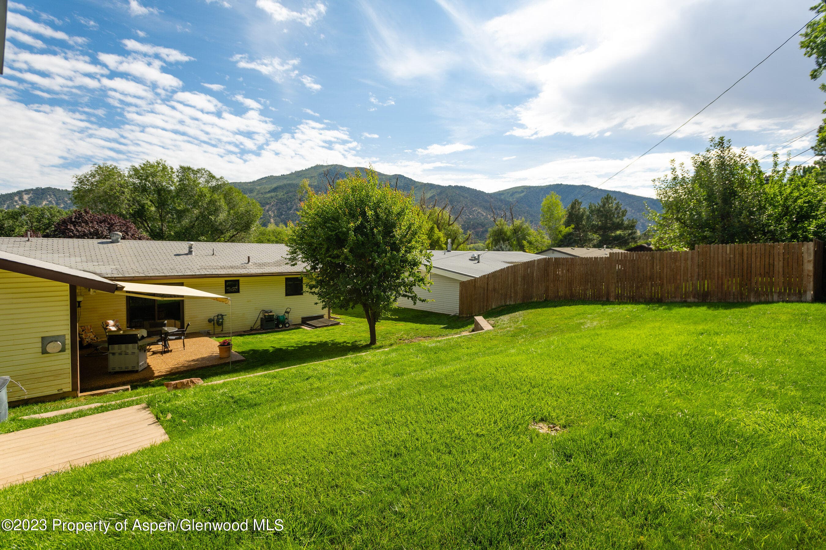 1105 Riverview Drive, Glenwood Springs, CO 81601 - Photo 20
