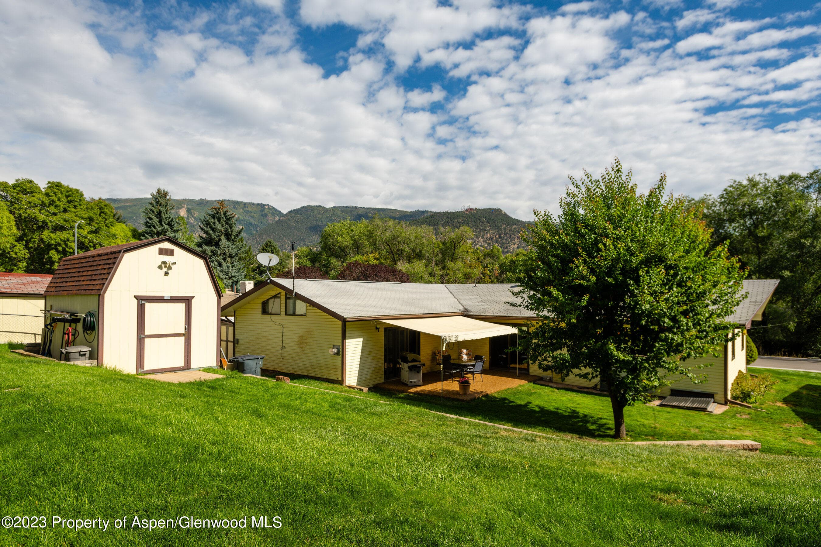 1105 Riverview Drive, Glenwood Springs, CO 81601 - Photo 23