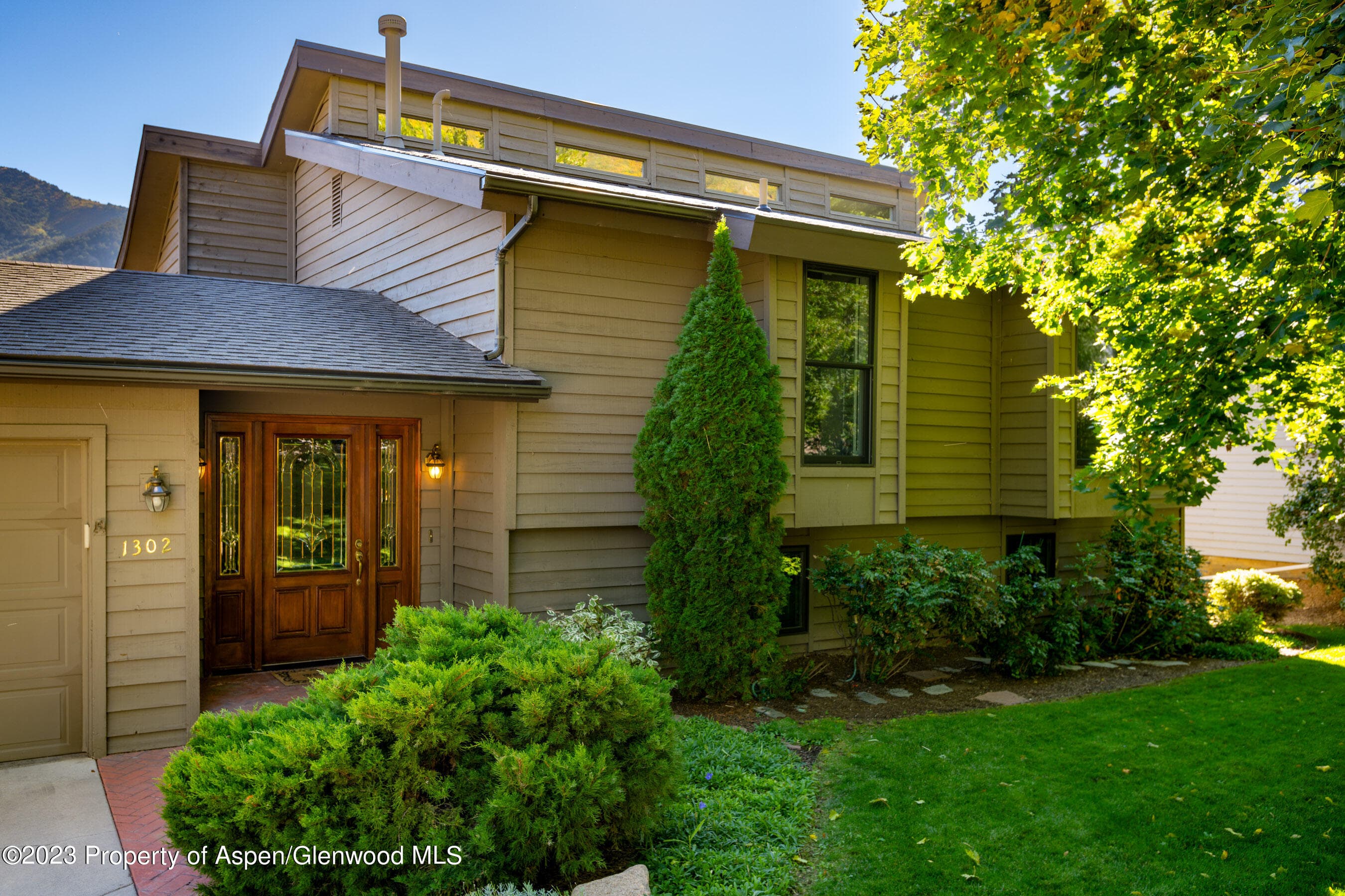 1302 Riverview Avenue, Glenwood Springs, CO 81601 - Photo 1