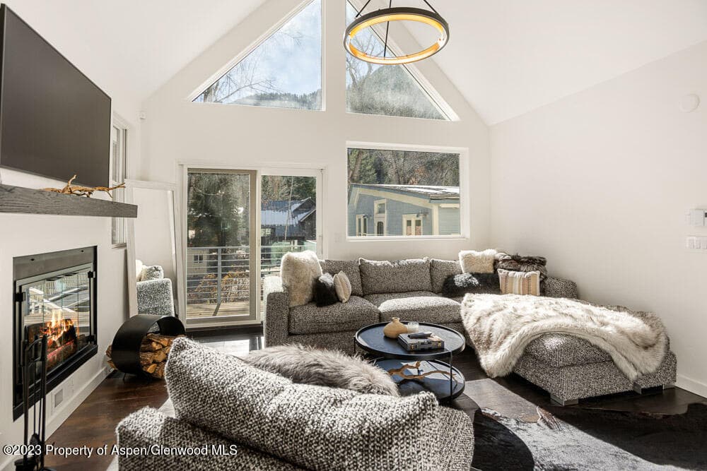 222 W Hopkins Avenue 6, Aspen, CO 81611 - Photo 5