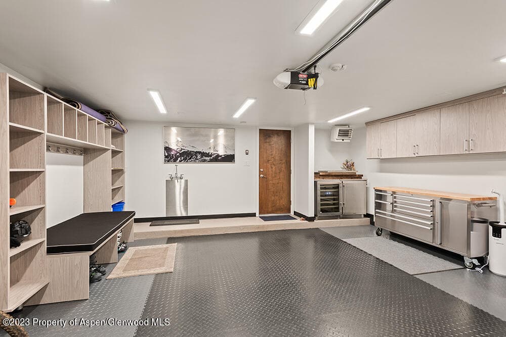 702 E Hyman Avenue, Aspen, CO 81611 - Photo 25