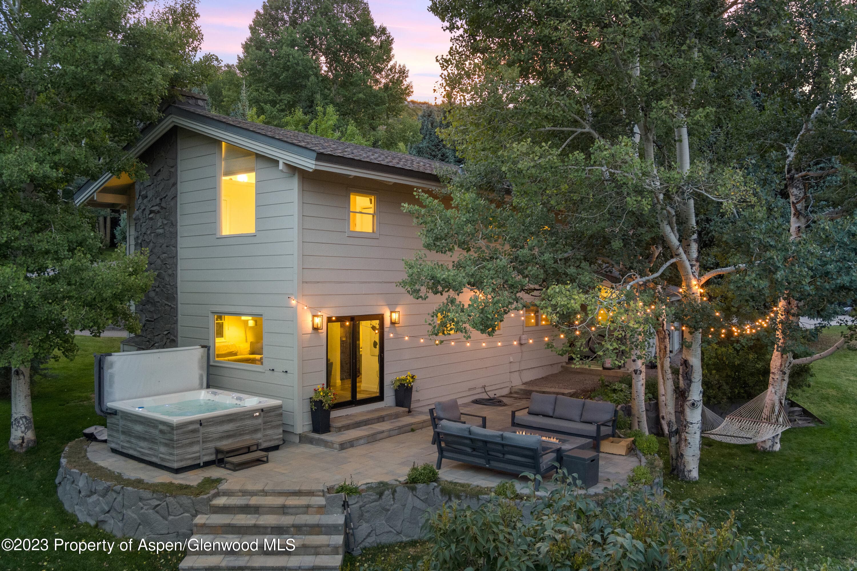 351 Meadow Road - Photo 7
