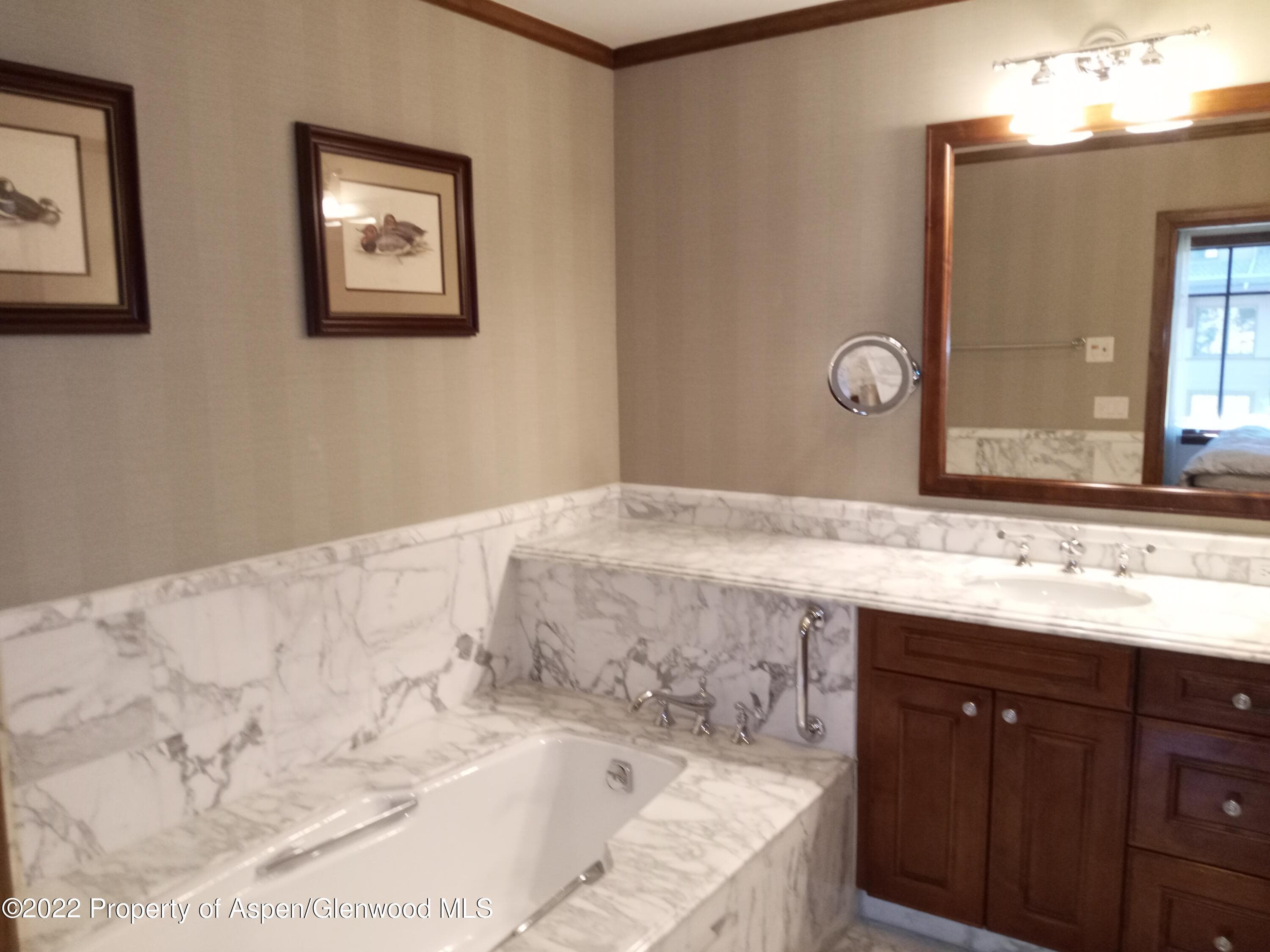 0075 Prospector Road Unit 8202 Summer Interest #7, Aspen, CO 81611 - Photo 12