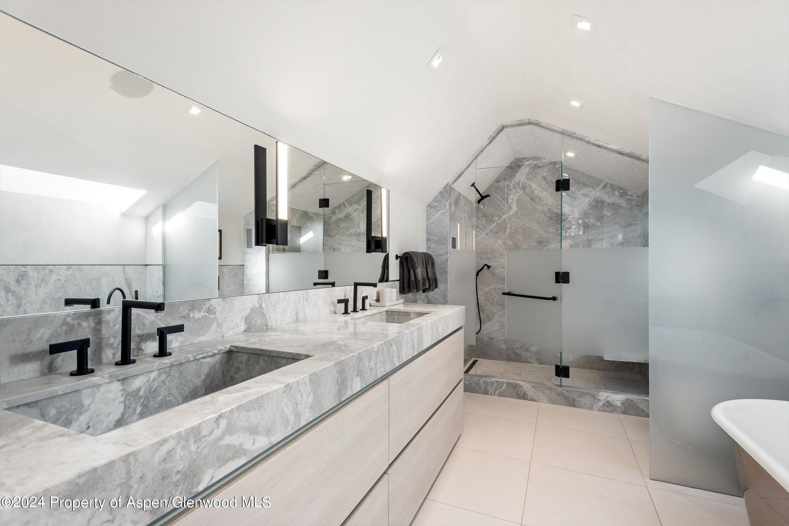 131 W Bleeker Street, Aspen, CO 81611 - Photo 11