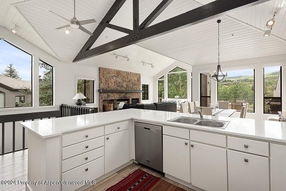 3904 Brush Creek Road 11, Snowmass Village, CO 81615 - Photo 13