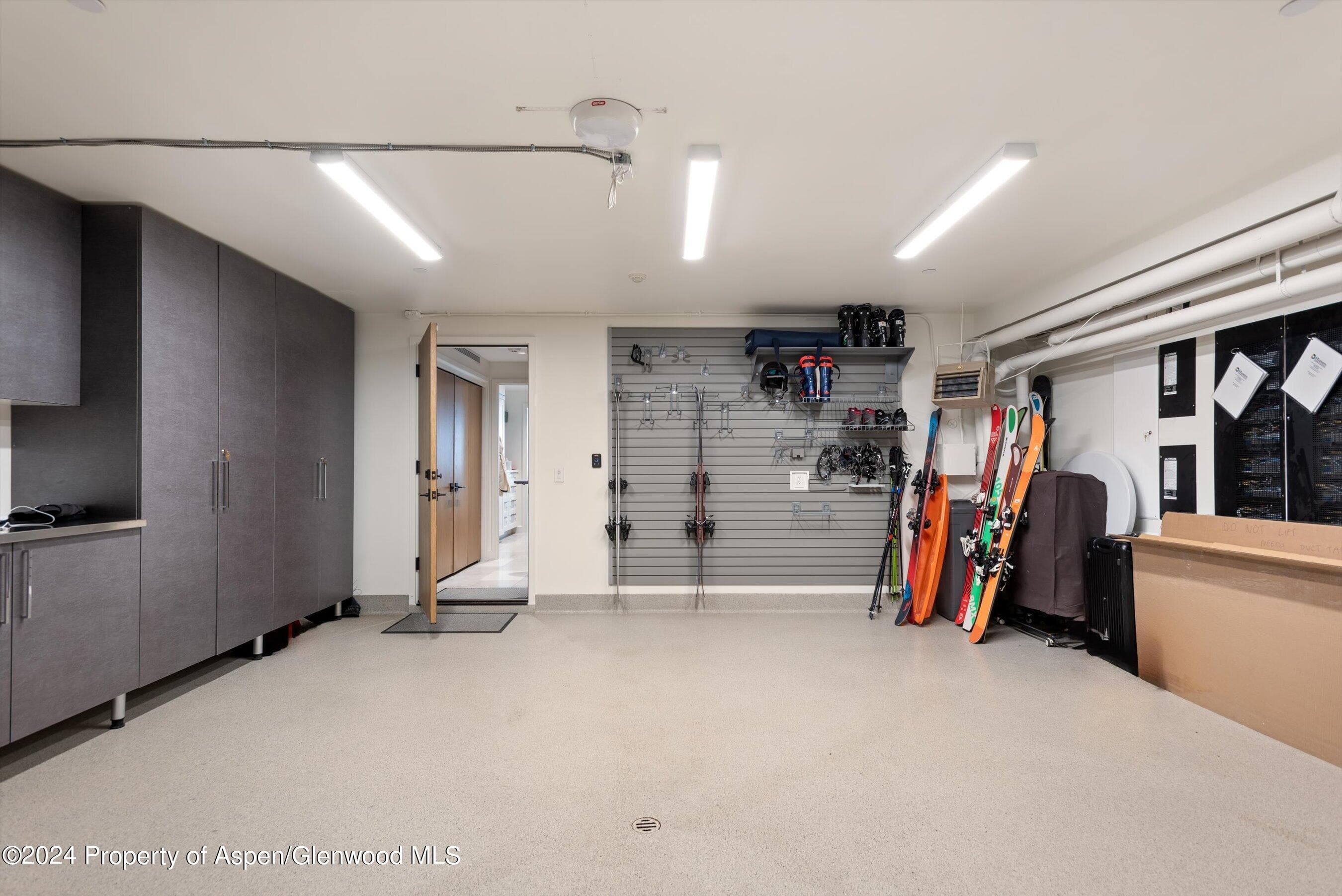 708 E Hopkins Avenue, Aspen, CO 81611 - Photo 41