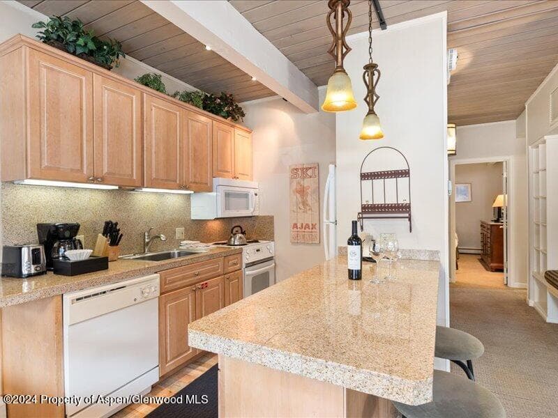 617 E Cooper Avenue 102 - Photo 9