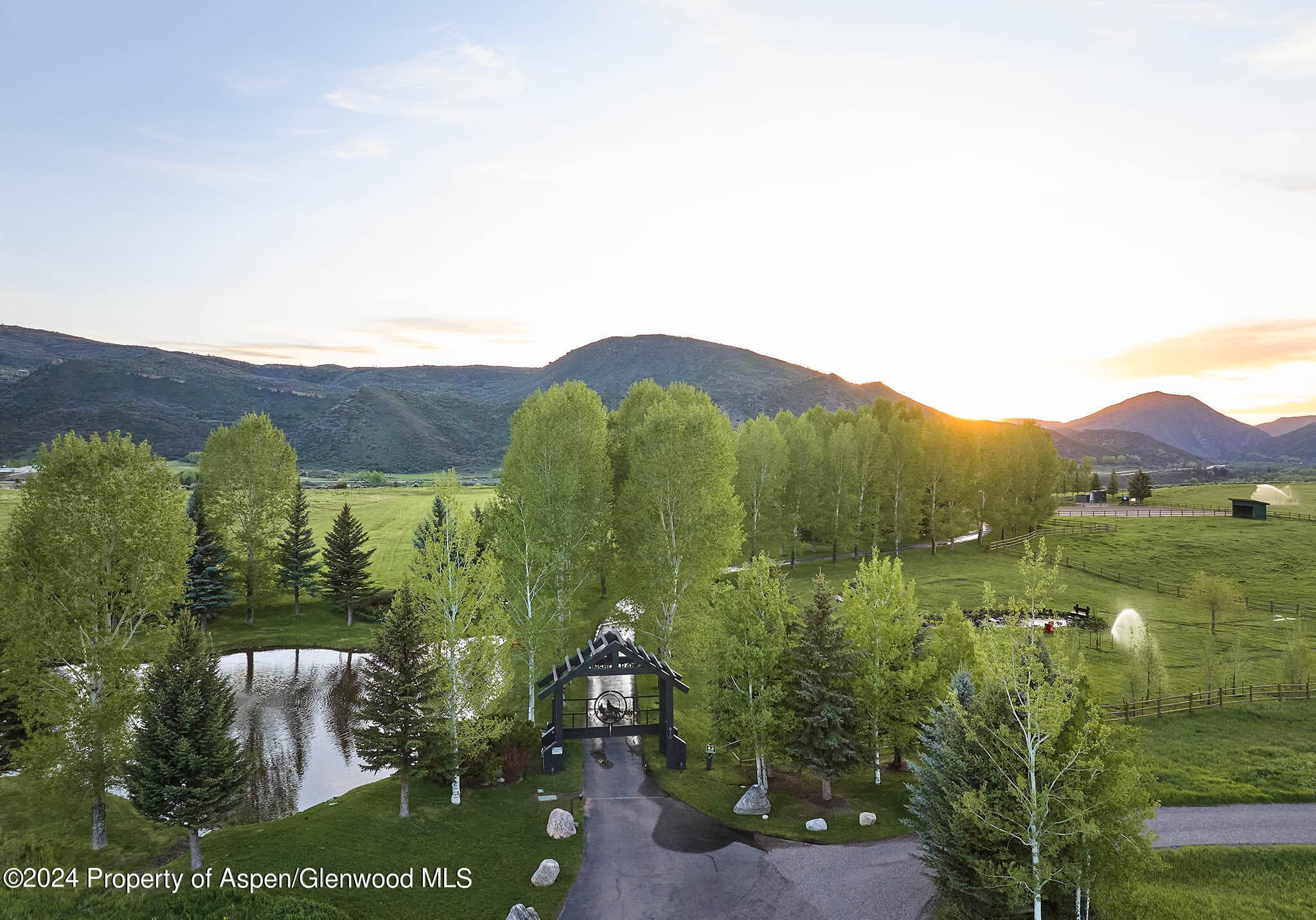 910 White Star Drive, Aspen, CO 81611 - Photo 3