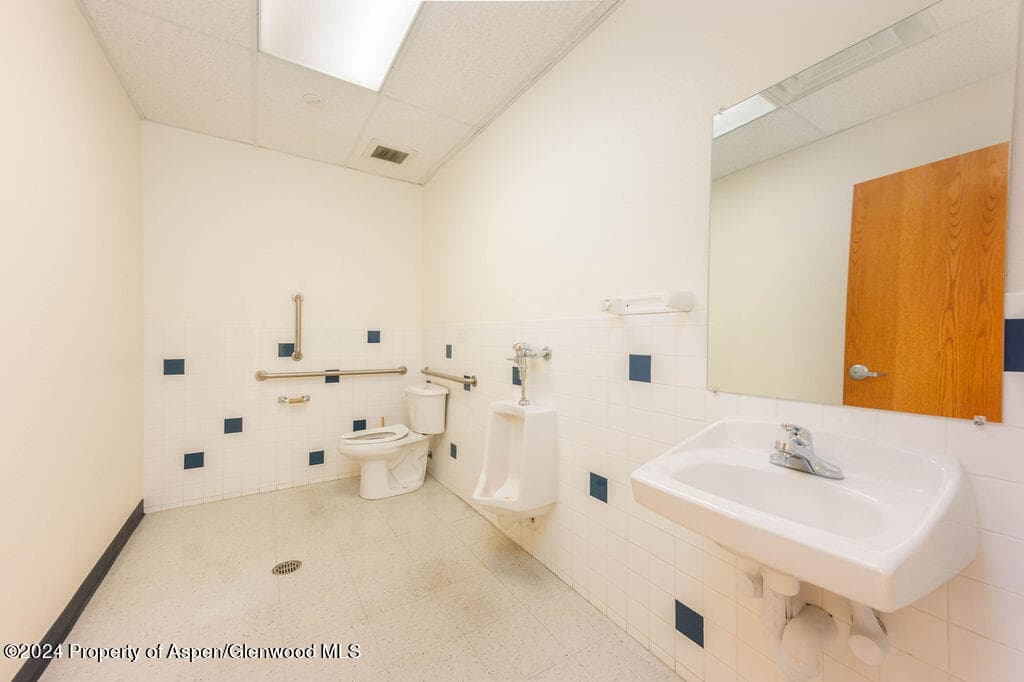 2948 I-70 Business Loop, Grand Junction, CO 81504 - Photo 23