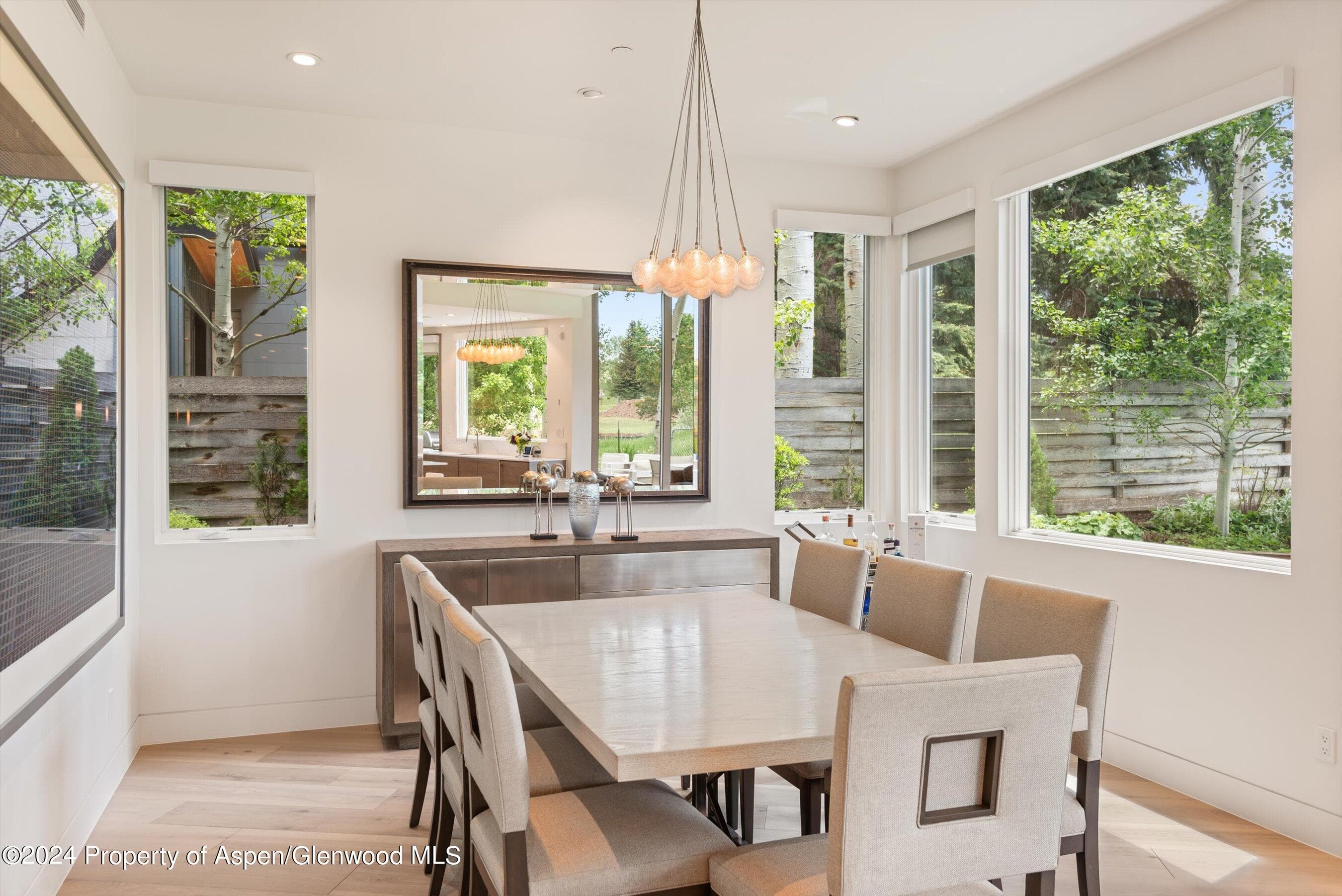 1481 Sierra Vista Drive - Photo 10