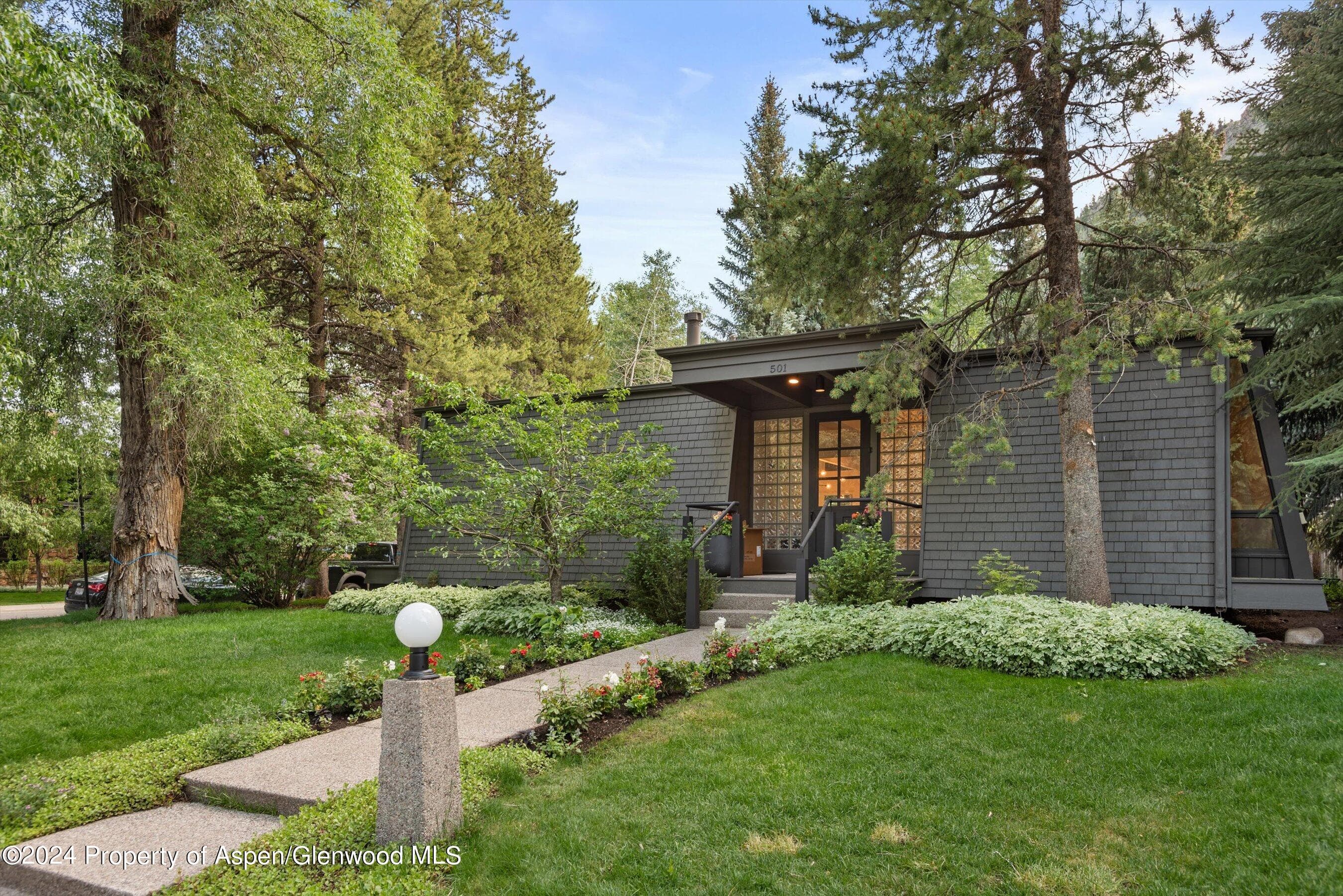 501 W Bleeker Street, Aspen, CO 81611 - Photo 2