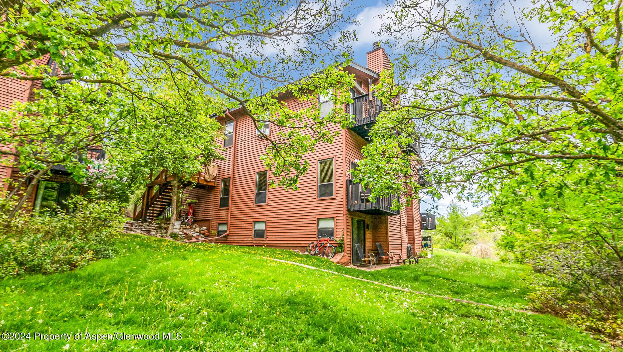 2503 CISAR Court 2F, Glenwood Springs, CO 81601 - Photo 2
