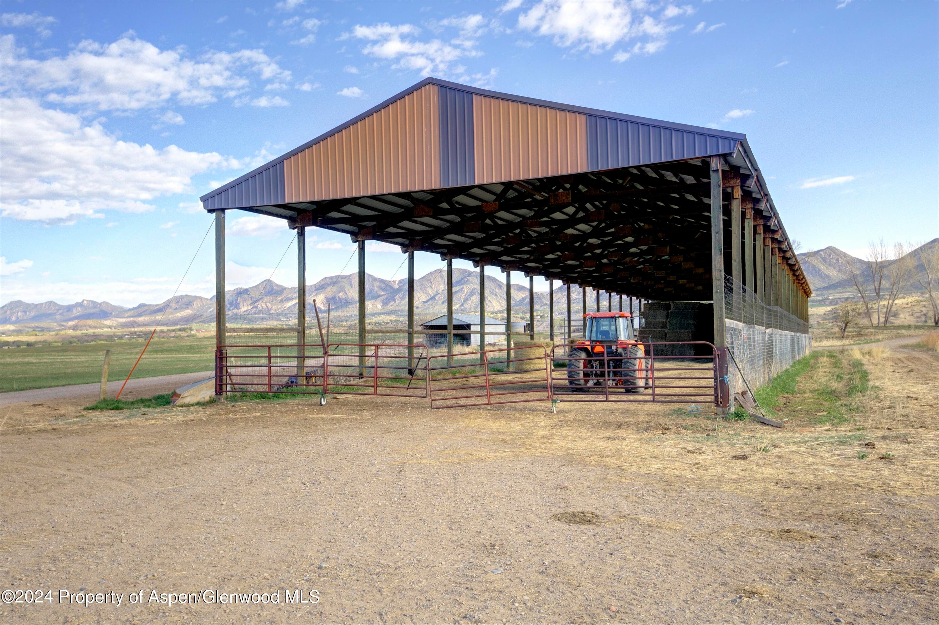 584 COUNTY ROAD 331, Silt, CO 81652 - Photo 11