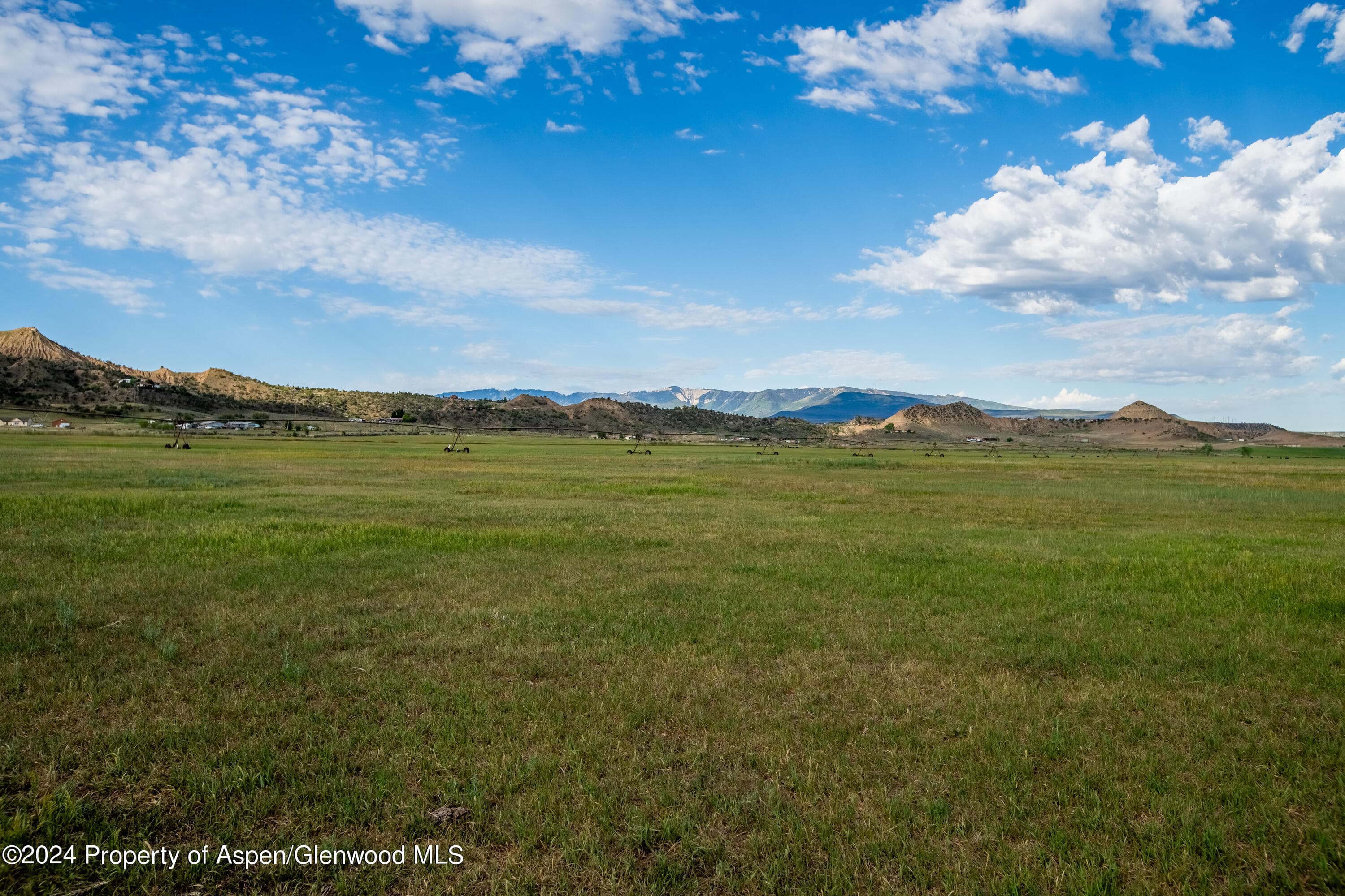584 COUNTY ROAD 331, Silt, CO 81652 - Photo 6