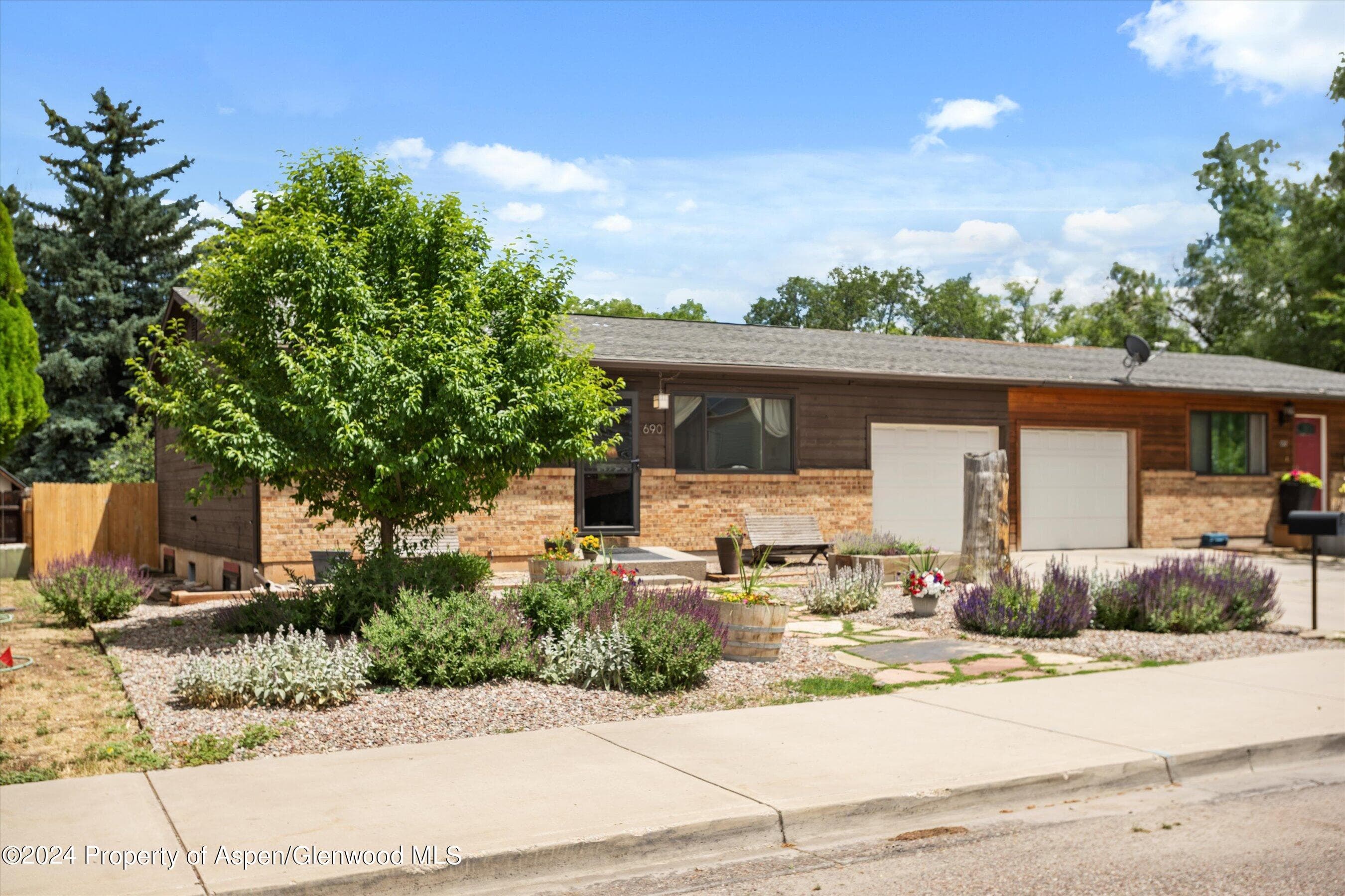 690 S 2nd Street, Carbondale, CO 81623 - Photo 6