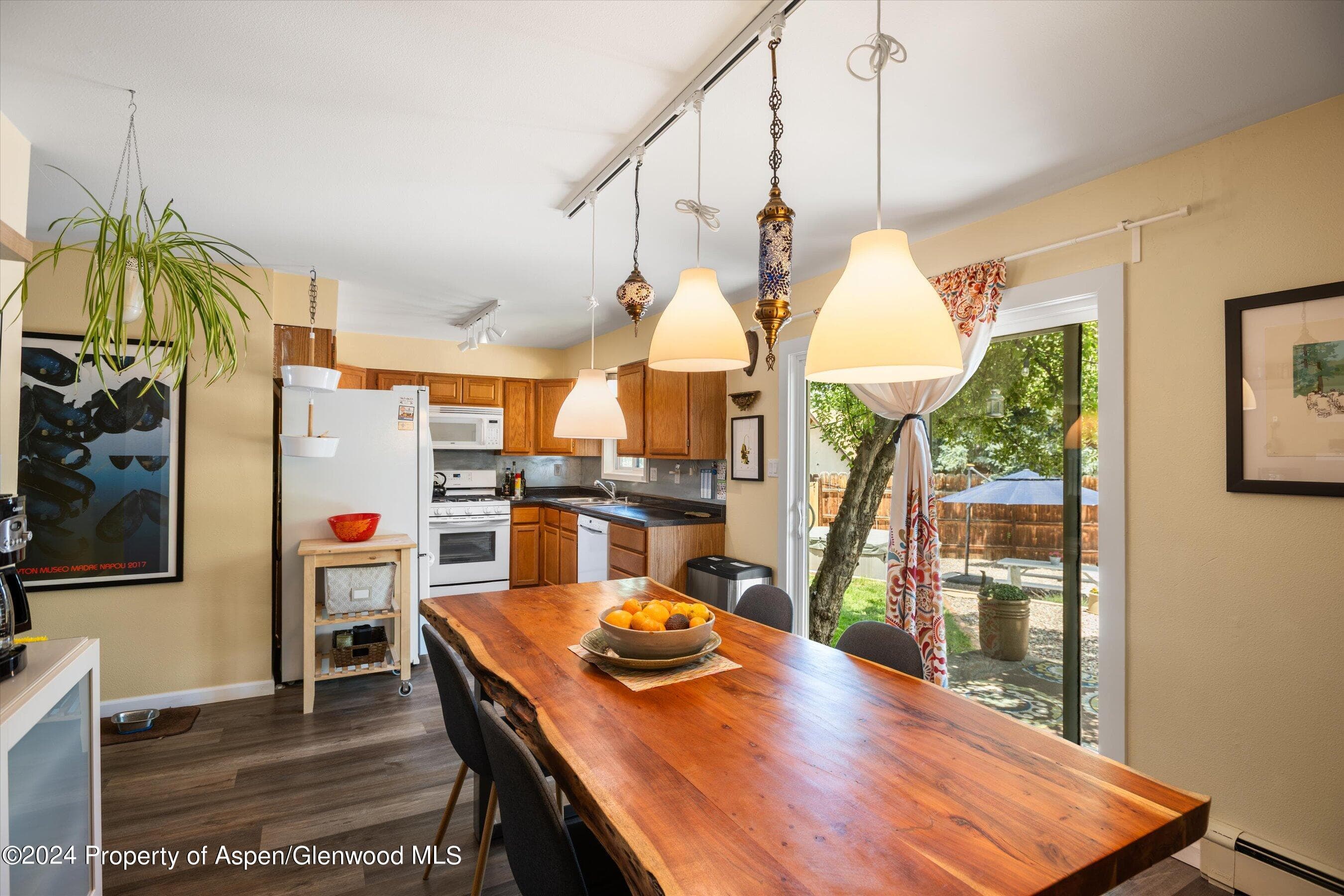 690 S 2nd Street, Carbondale, CO 81623 - Photo 21