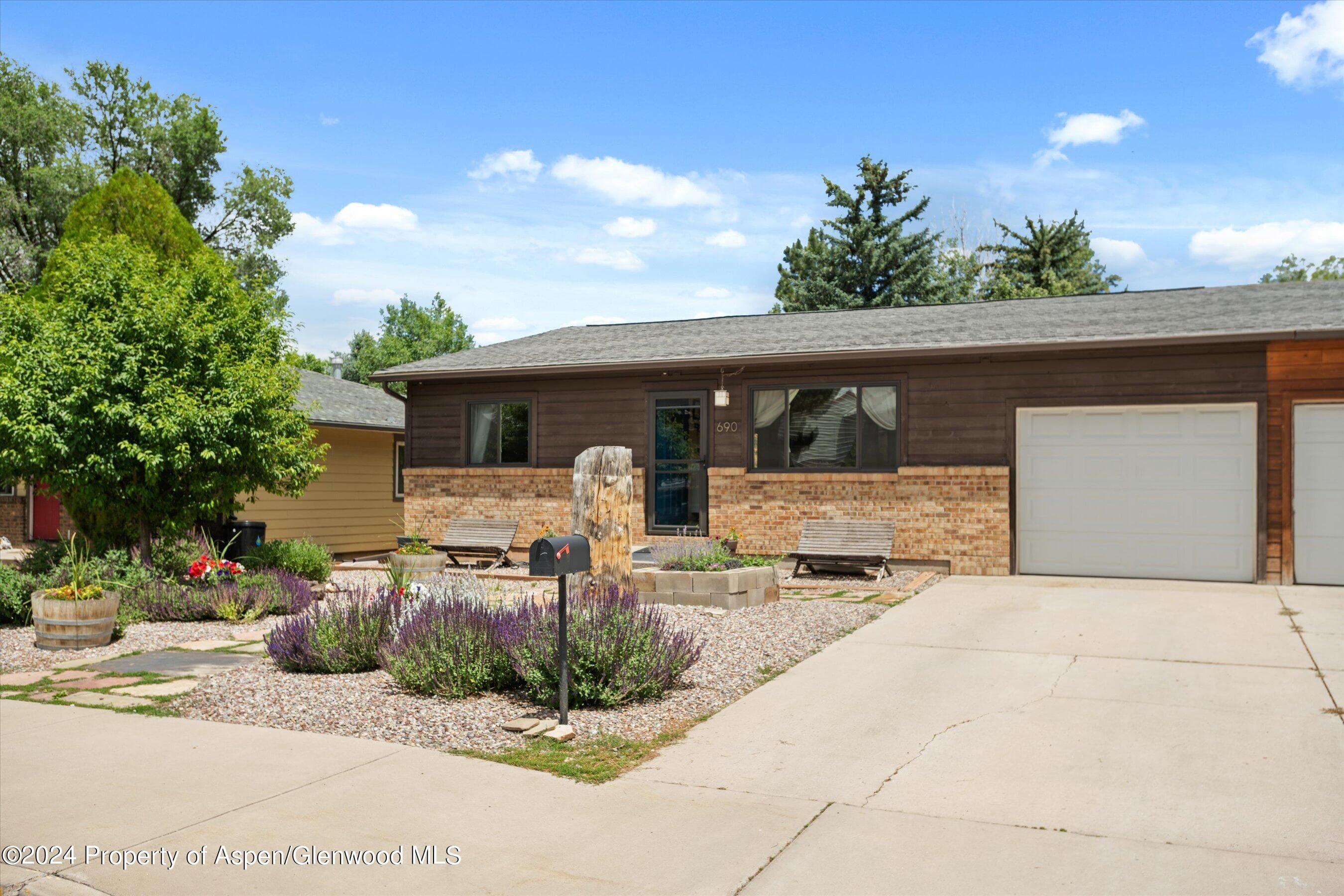 690 S 2nd Street, Carbondale, CO 81623 - Photo 28