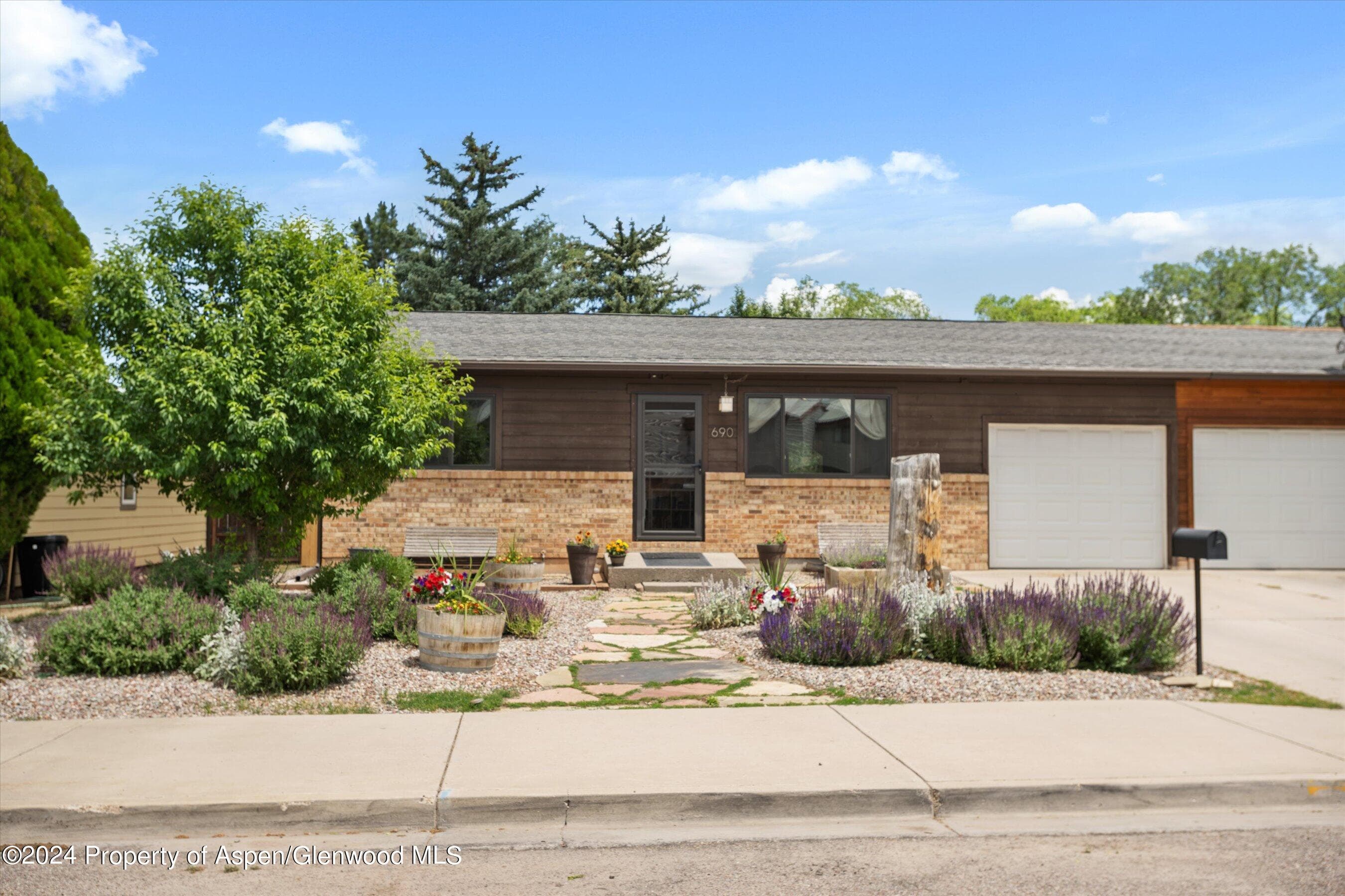 690 S 2nd Street, Carbondale, CO 81623 - Photo 29