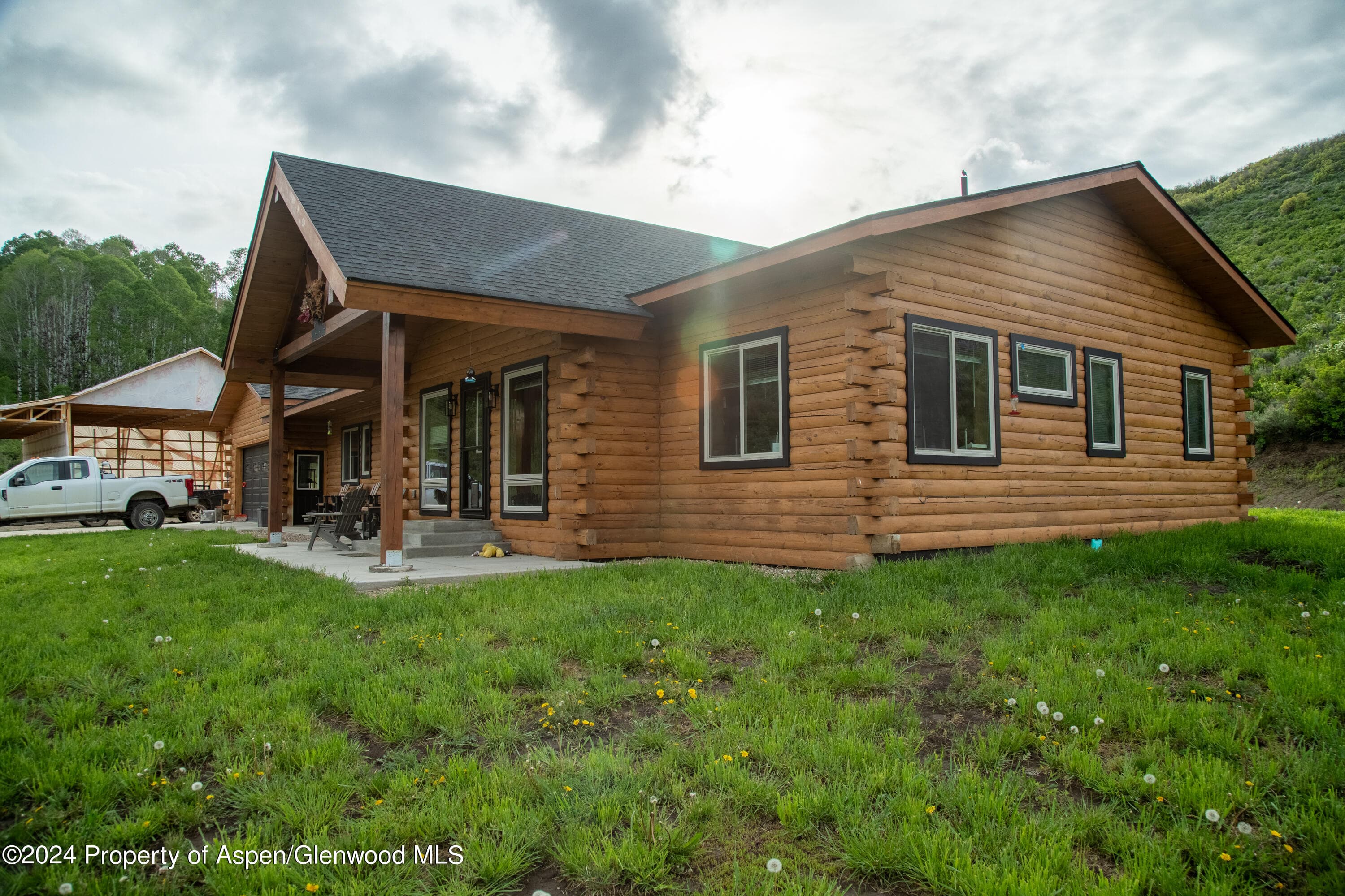 32771 COUNTY ROAD 27, Hayden, CO 81639 - Photo 3