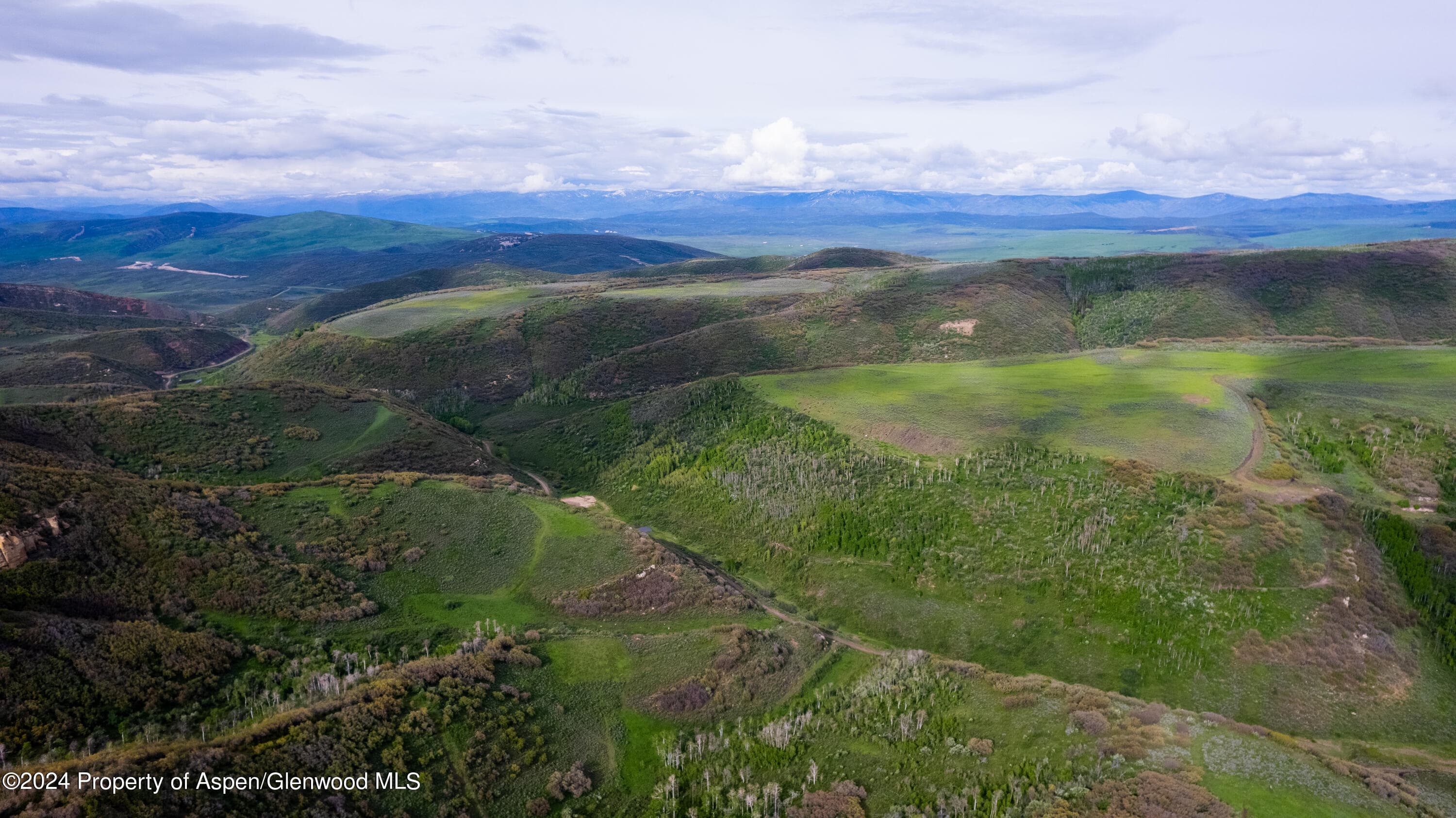 32771 COUNTY ROAD 27, Hayden, CO 81639 - Photo 7