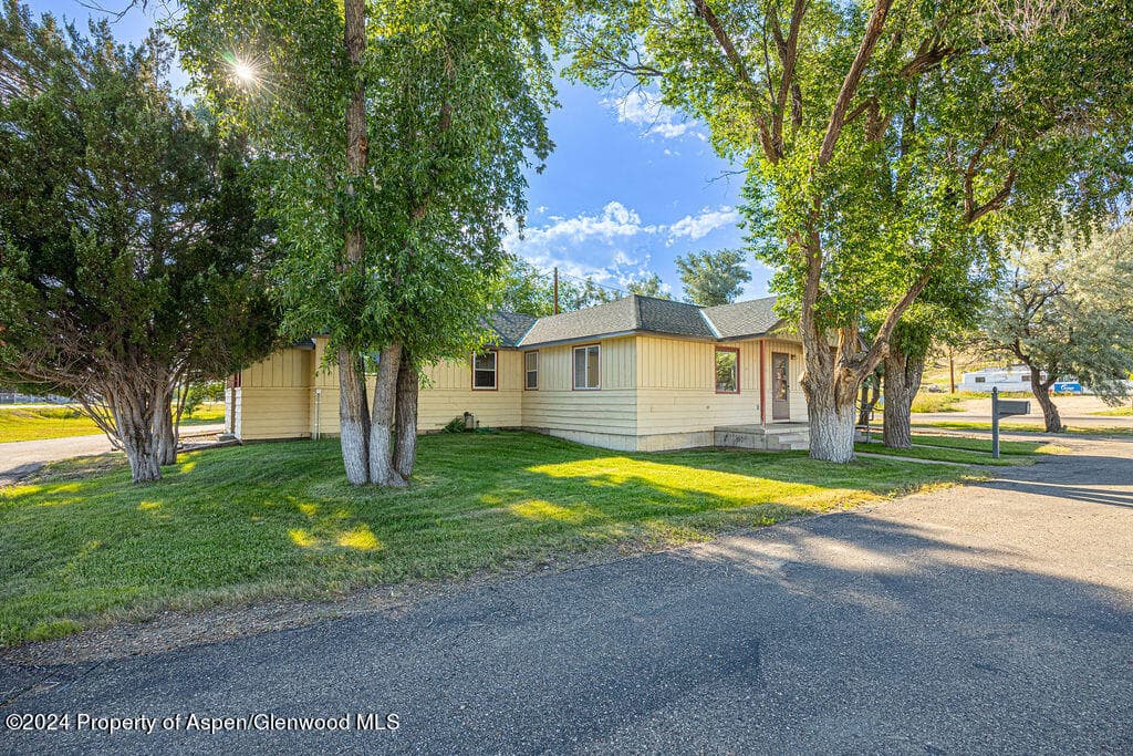 1135 E Highway 40, Craig, CO 81625 - Photo 5