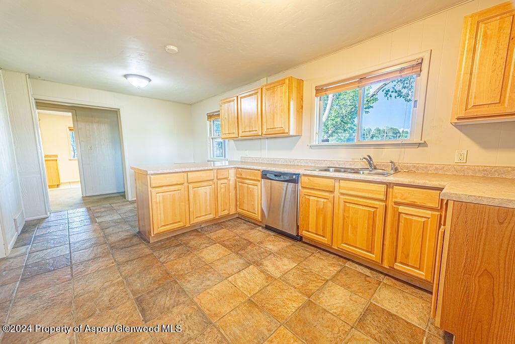 1135 E Highway 40, Craig, CO 81625 - Photo 18