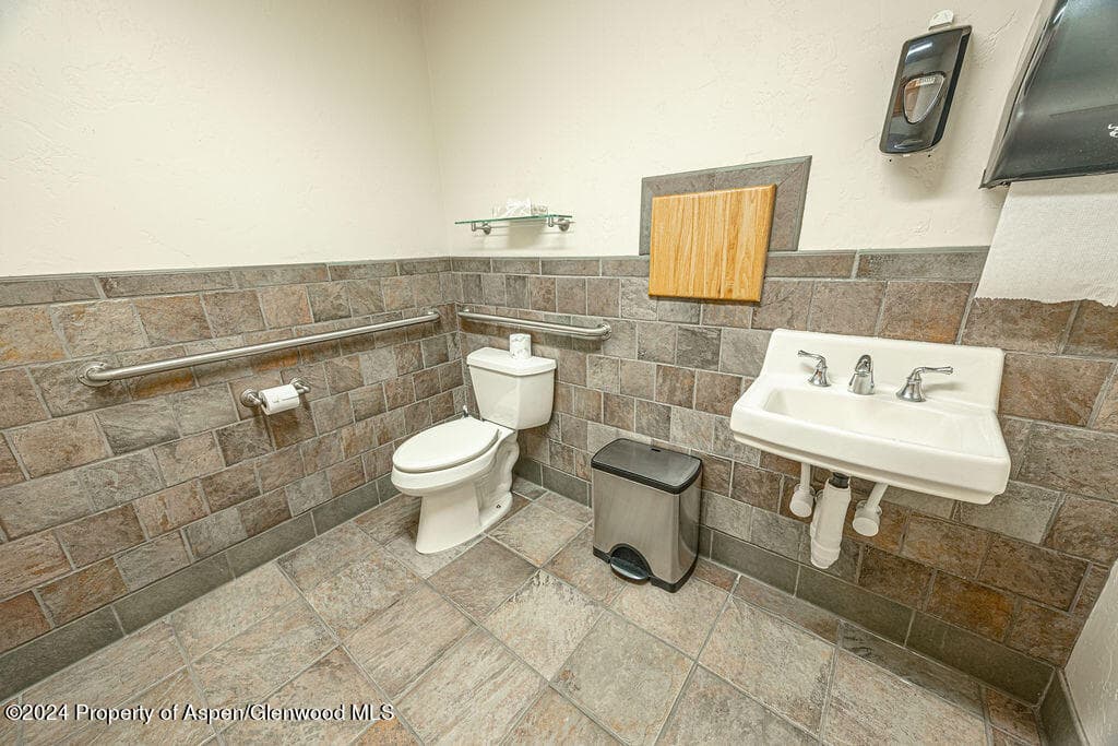 1135 E Highway 40, Craig, CO 81625 - Photo 15