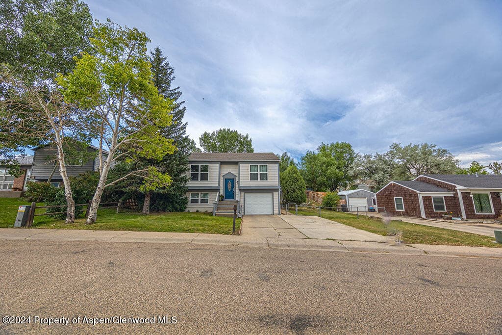 821 Exmoor Road, Craig, CO 81625 - Photo 4