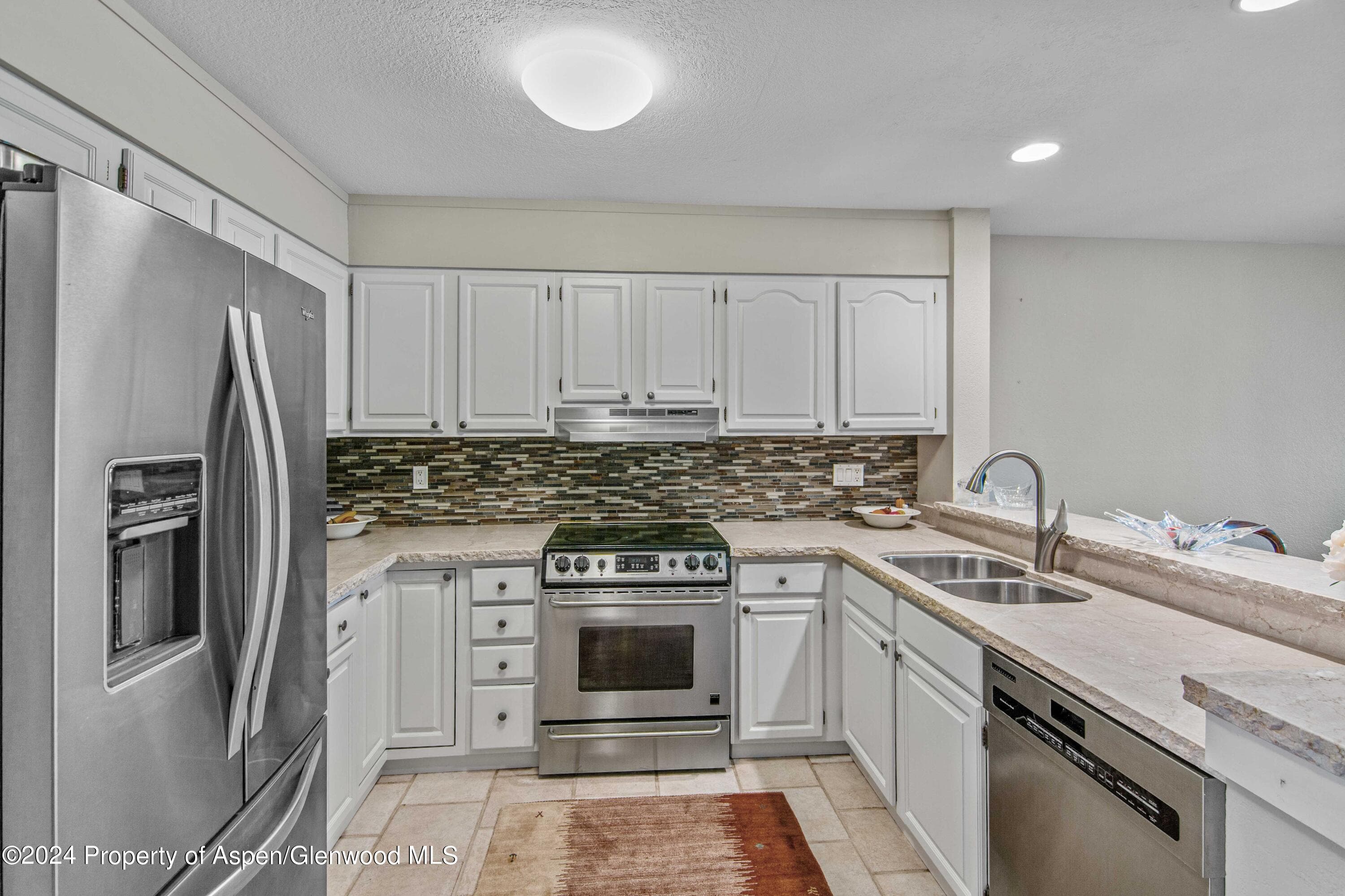 115 Harleston Green 63, Snowmass Village, CO 81615 - Photo 18