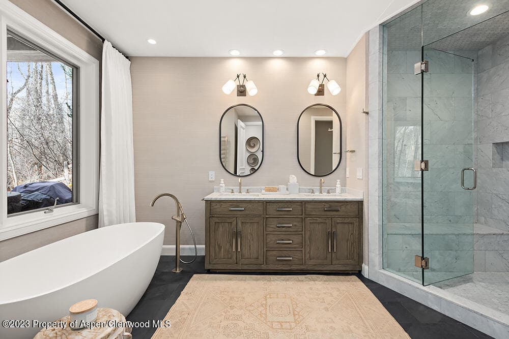 345 Park Avenue, Aspen, CO 81611 - Photo 17
