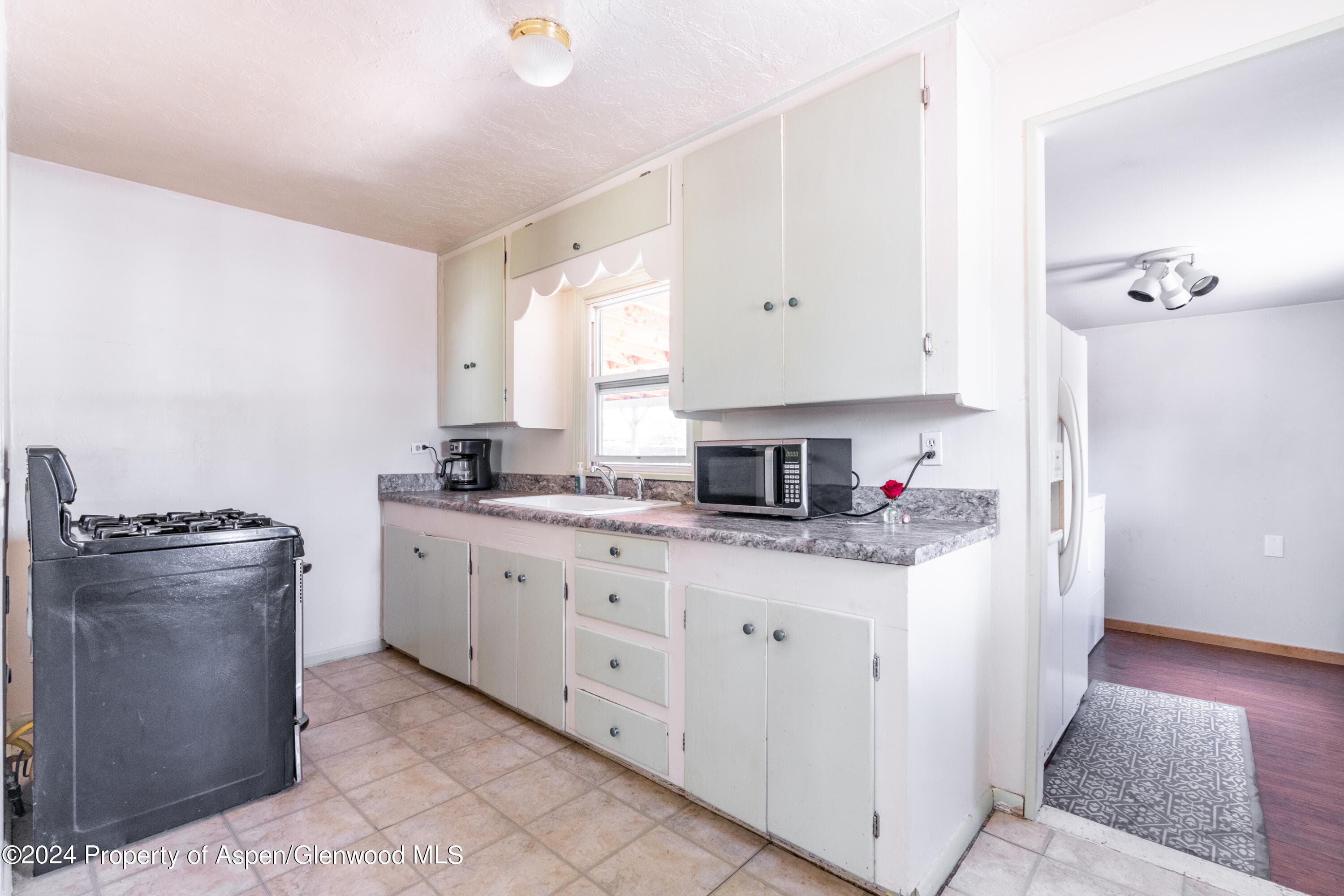2915 1/2 Sandra Avenue, Grand Junction, CO 81504 - Photo 5