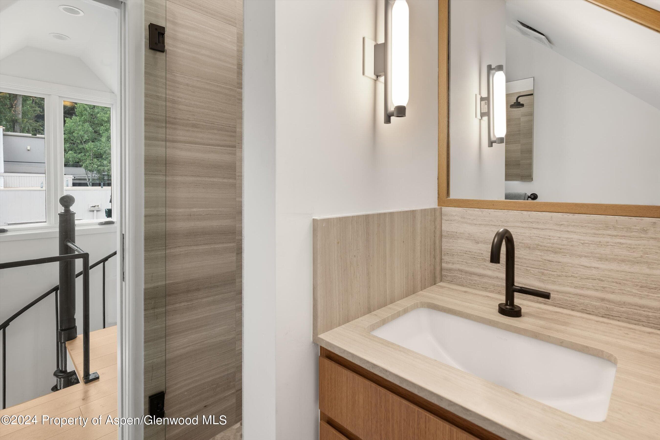 331 W Main Street Unit B, Aspen, CO 81611 - Photo 13