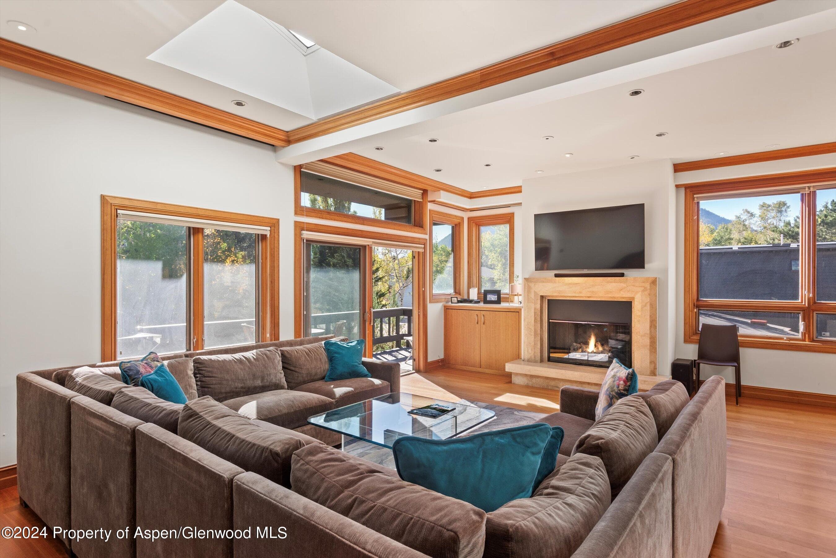 1085 Cemetery Lane A, Aspen, CO 81611