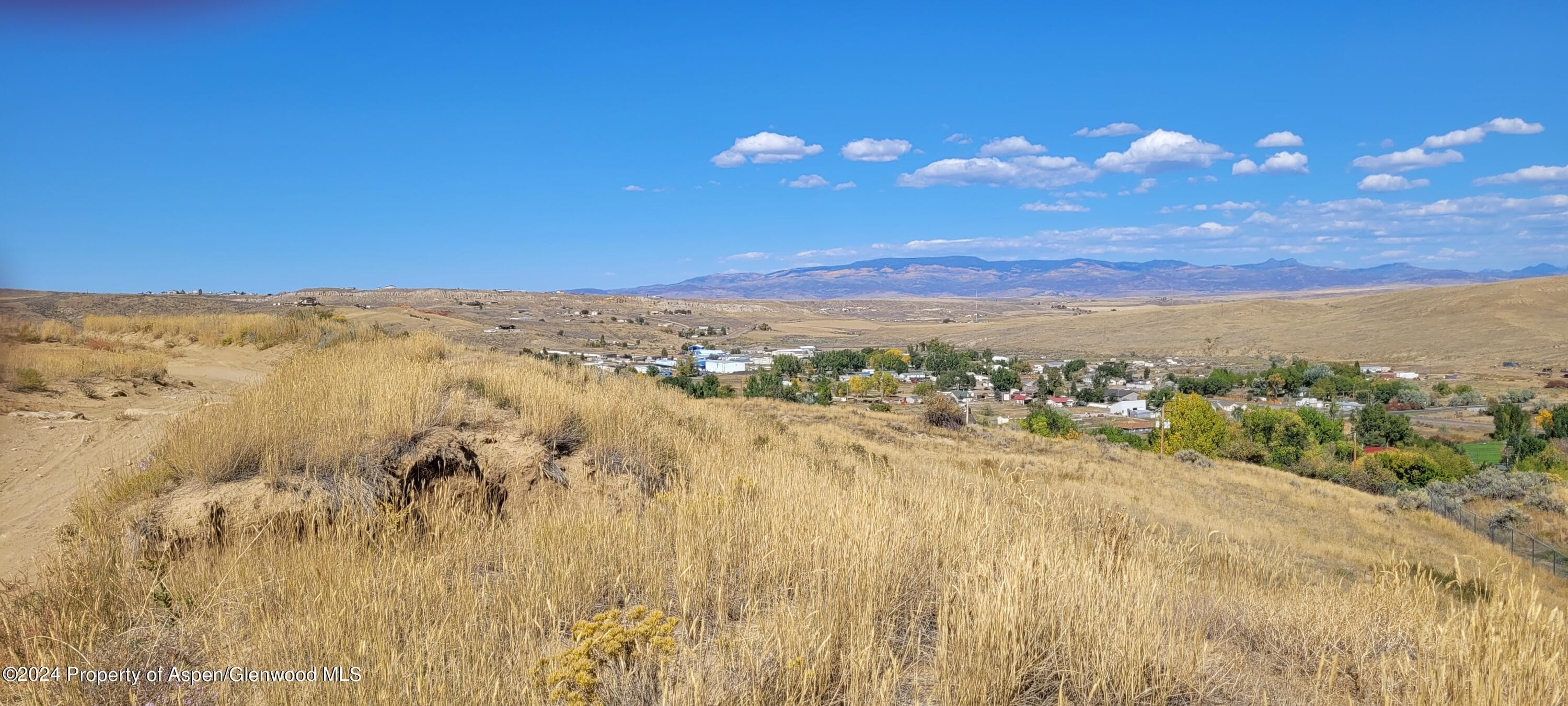 410 W 11th Street, Craig, CO 81625 - Photo 3