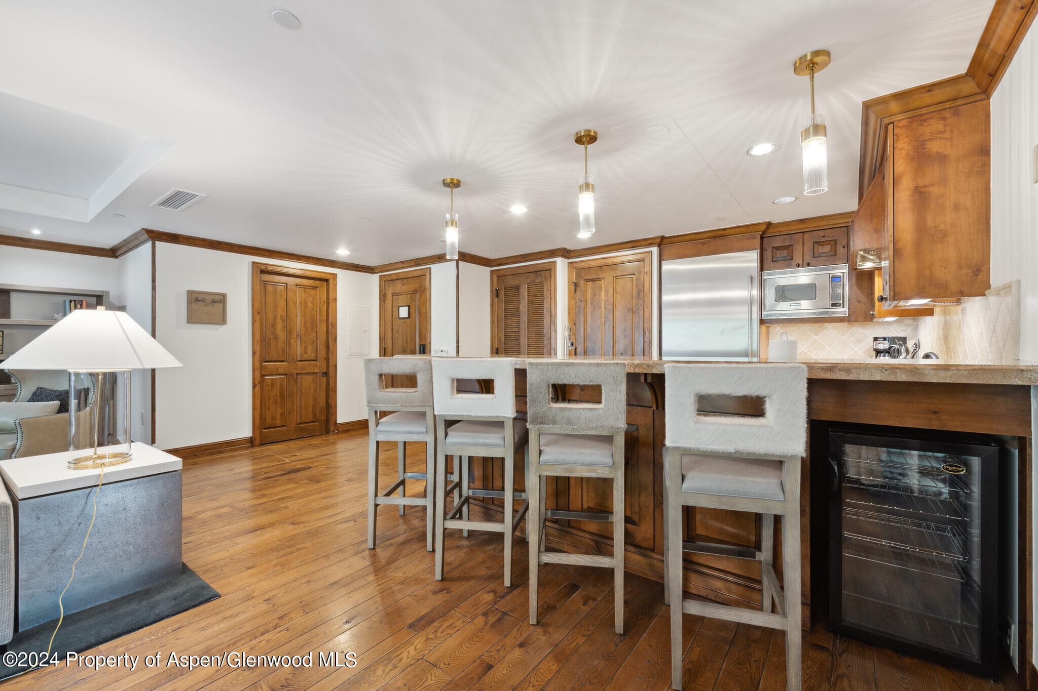 415 E Dean St, Unit 17, Weeks 32/33, Aspen, CO 81611 - Photo 9