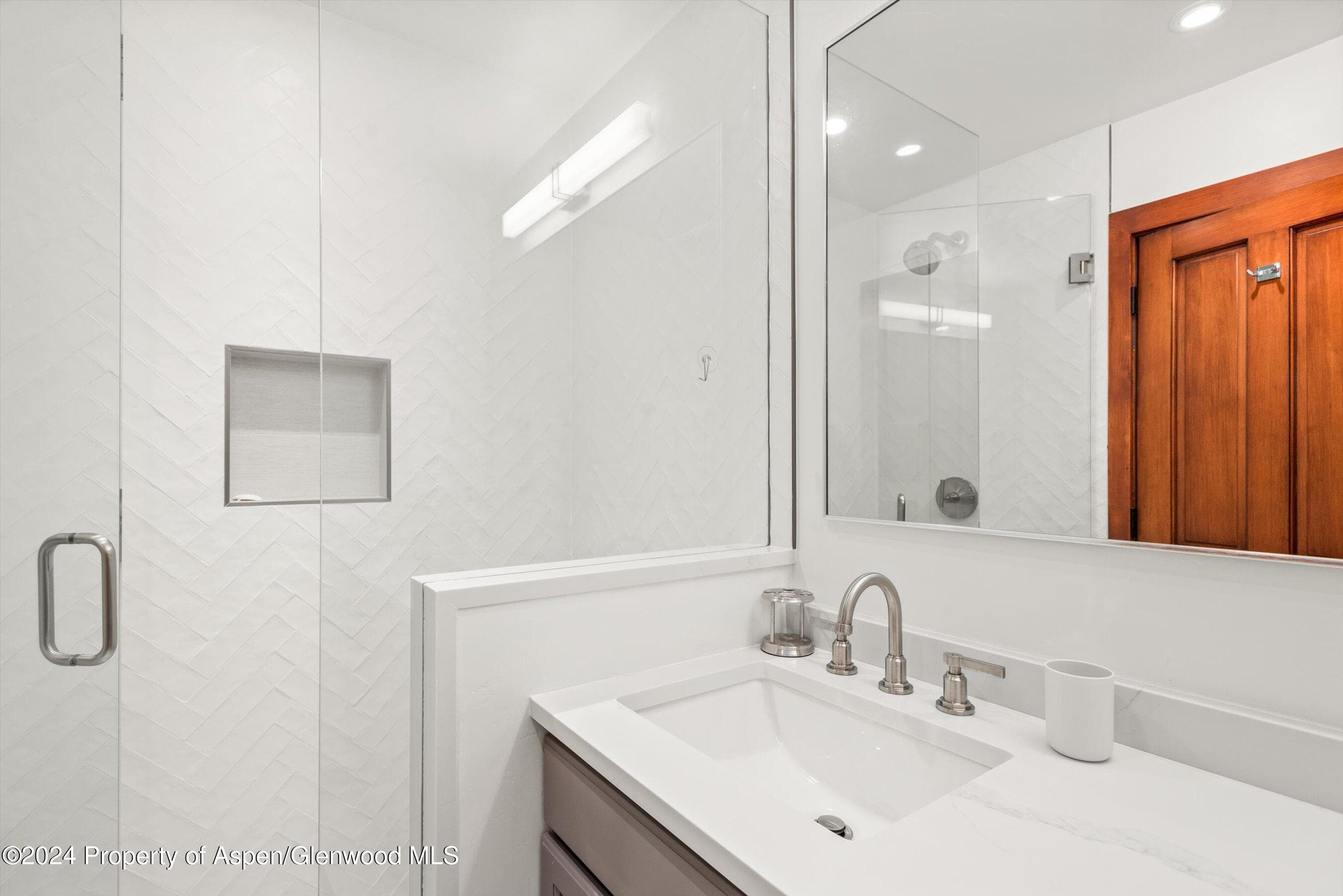 124 Harleston Green Road 45, Snowmass Village, CO 81615 - Photo 27