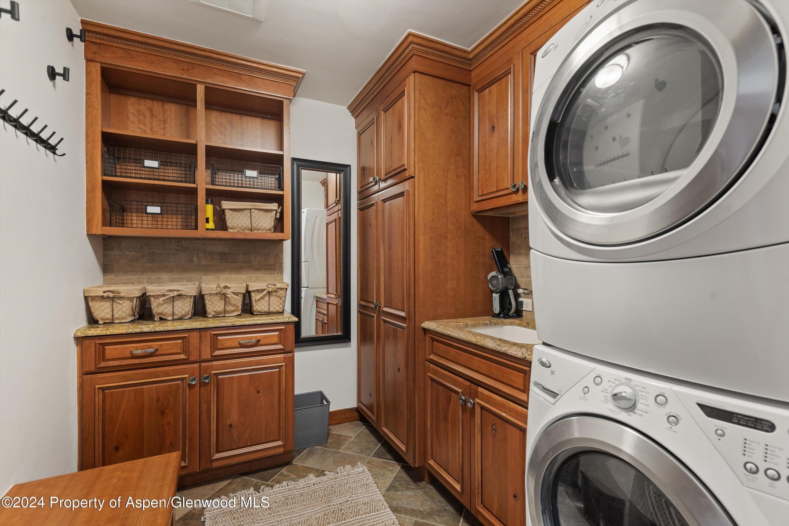 124 Harleston Green Road 45, Snowmass Village, CO 81615 - Photo 36