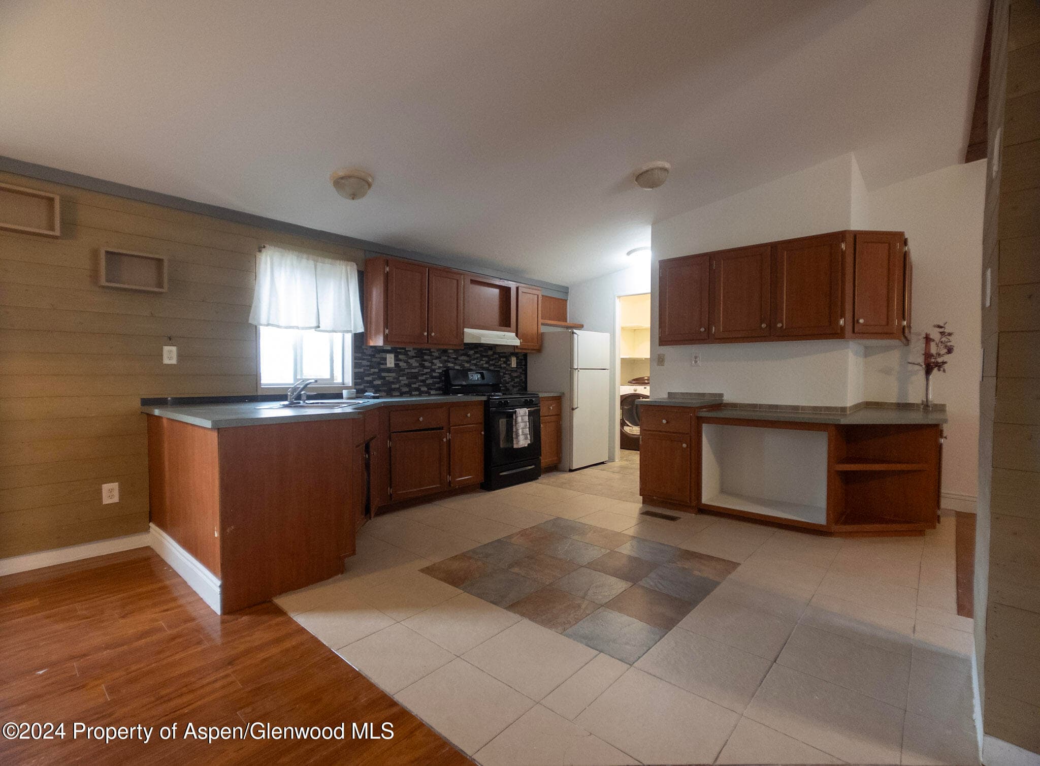 5033 335 COUNTY Road 153, New Castle, CO 81647 - Photo 14