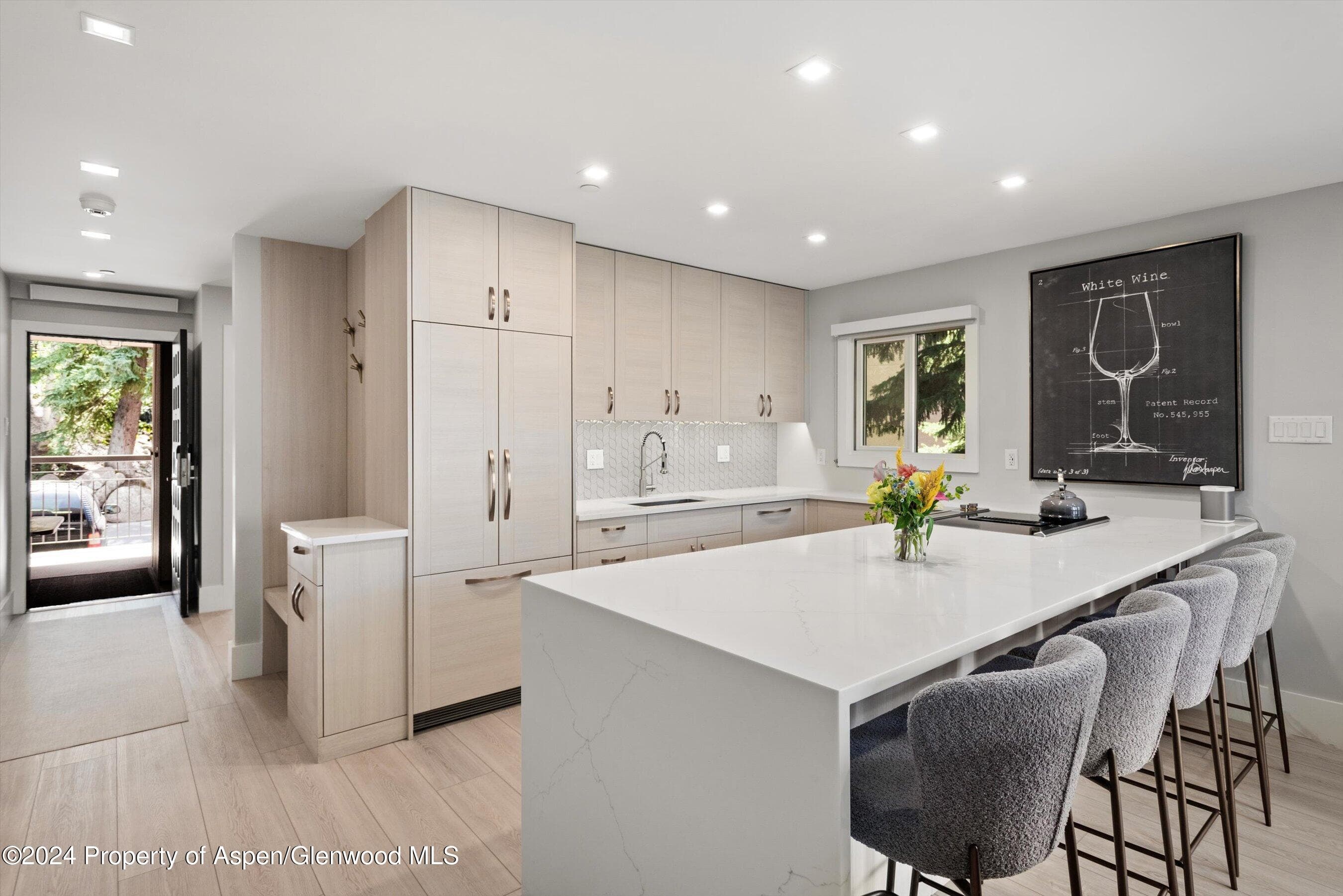 400 Wood Road H-2212 - Photo 5