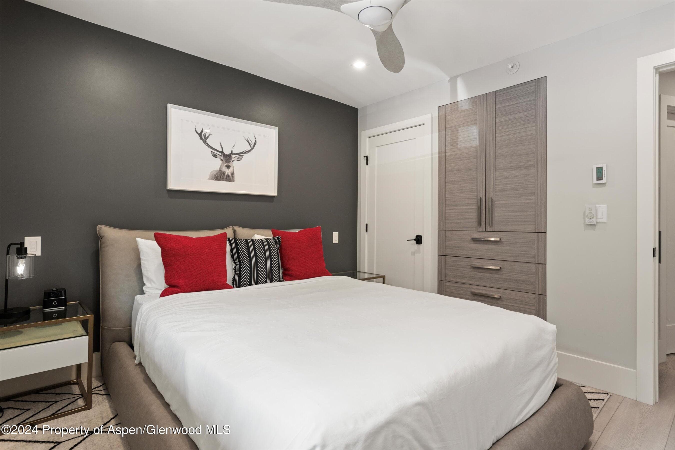 400 Wood Road H-2212 - Photo 12