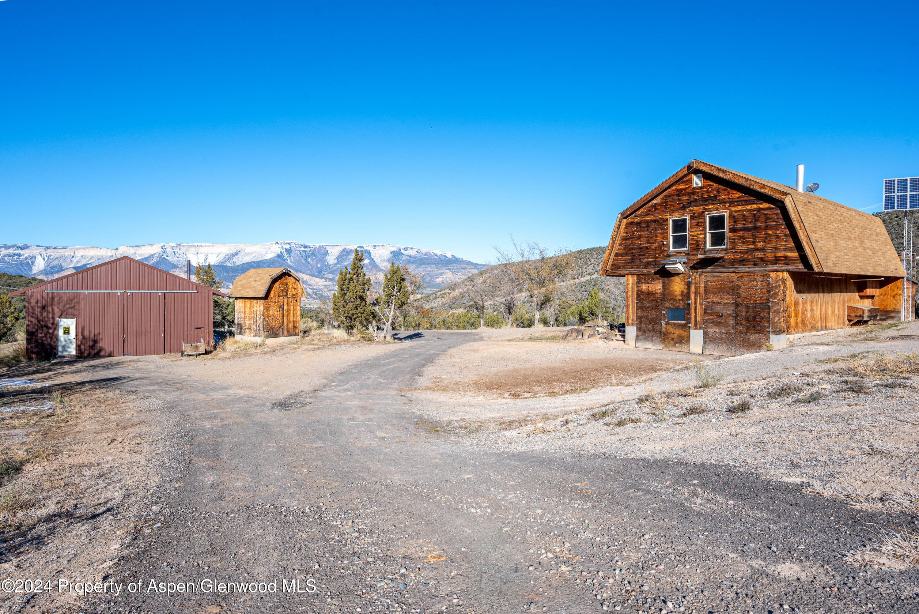 10444 County Road 320, Rifle, CO 81650 - Photo 14