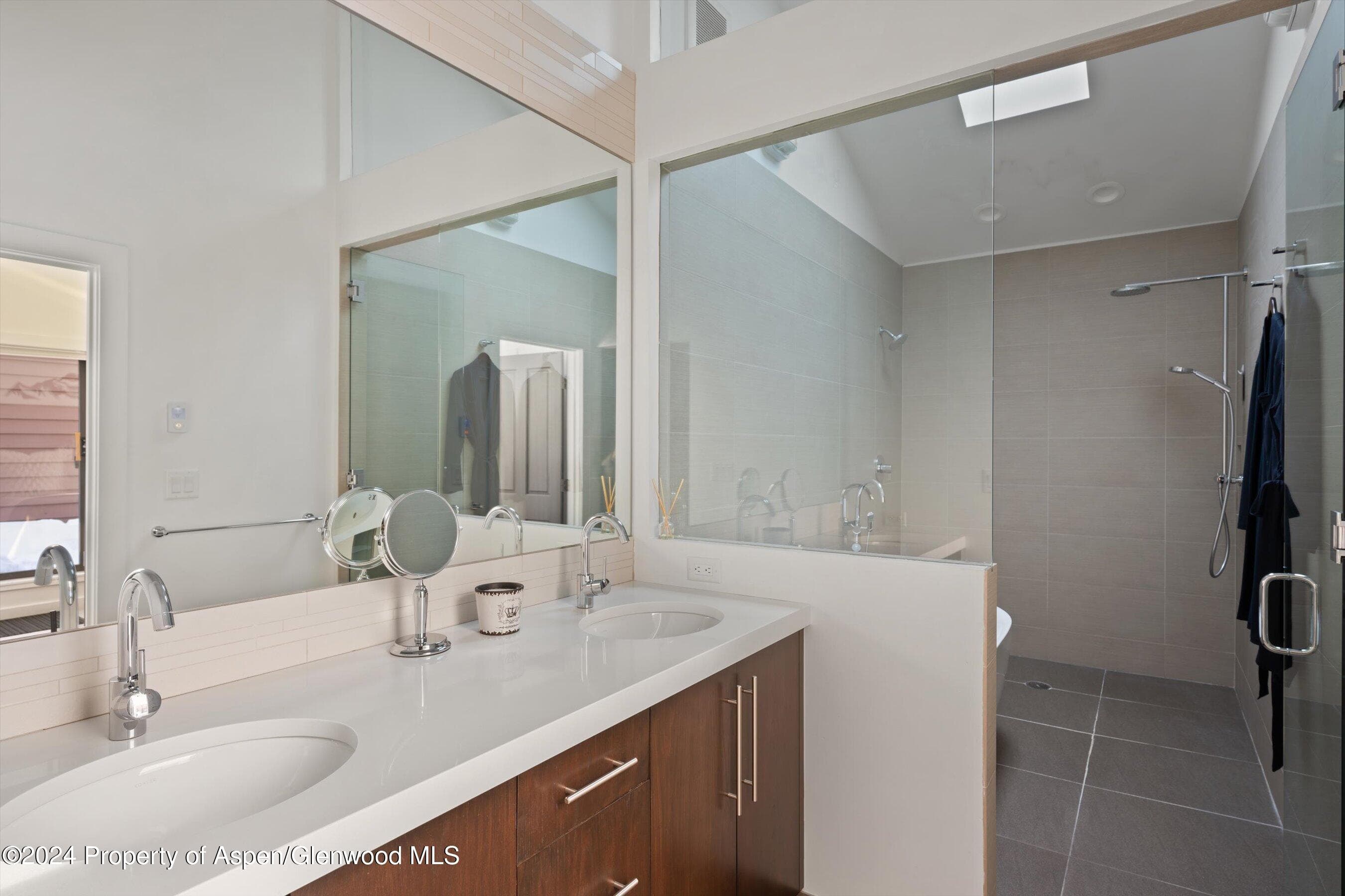 366 Snowmass Club Circle 2, Snowmass Village, CO 81615 - Photo 12