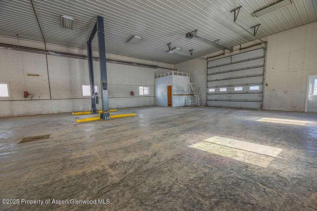 194 Preece Avenue, Craig, CO 81625 - Photo 8
