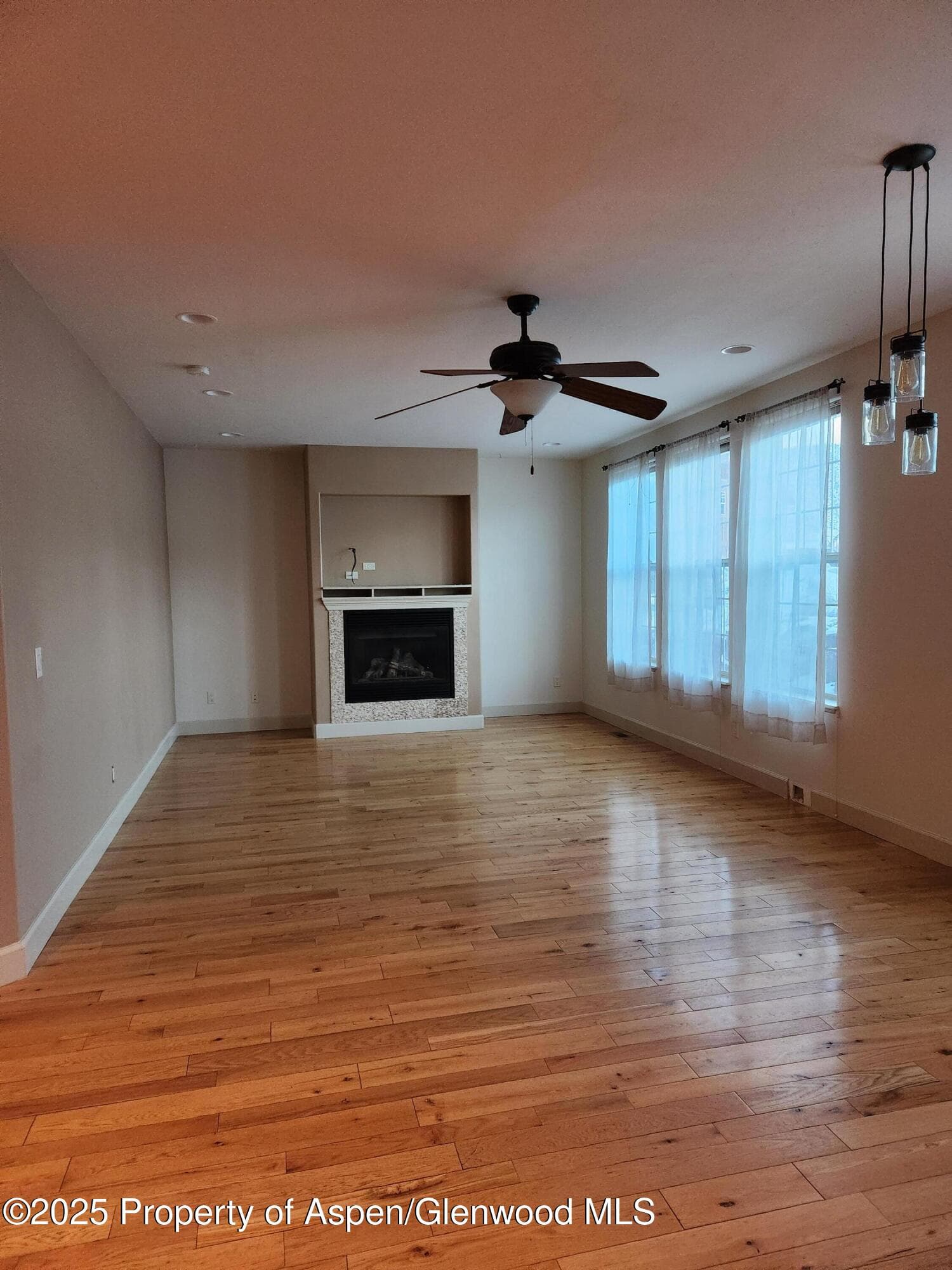 279 Whitehorse Drive, New Castle, CO 81647 - Photo 2