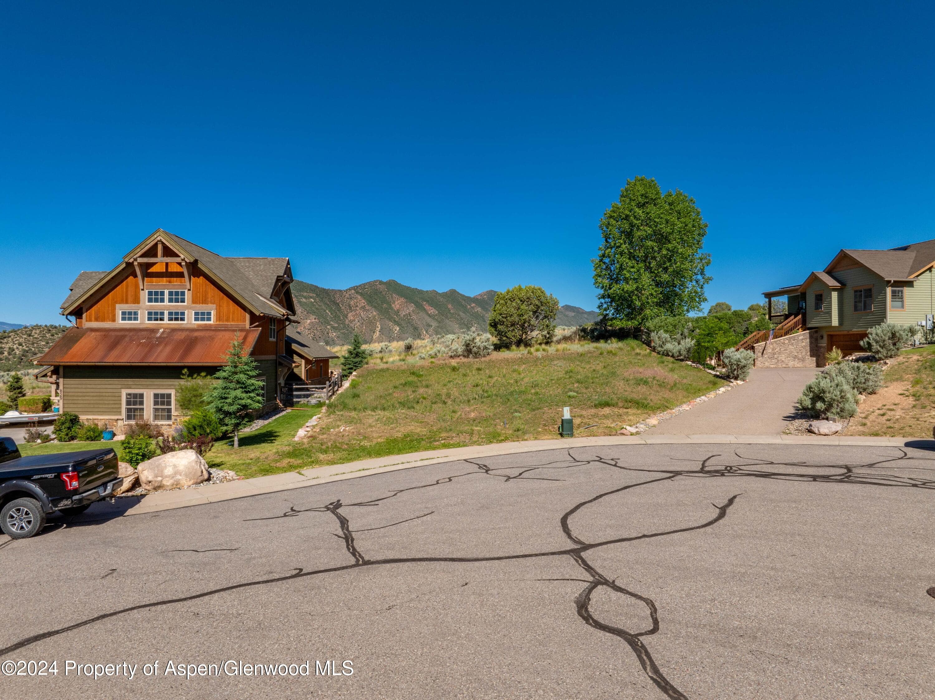 837 Ute Circle, New Castle, CO 81647 - Photo 7